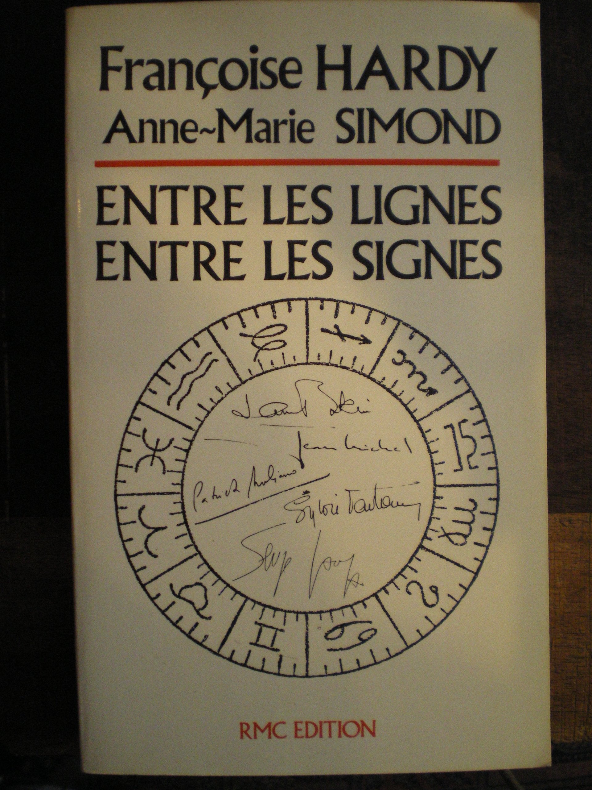 Entre les lignes, entre les signes Books