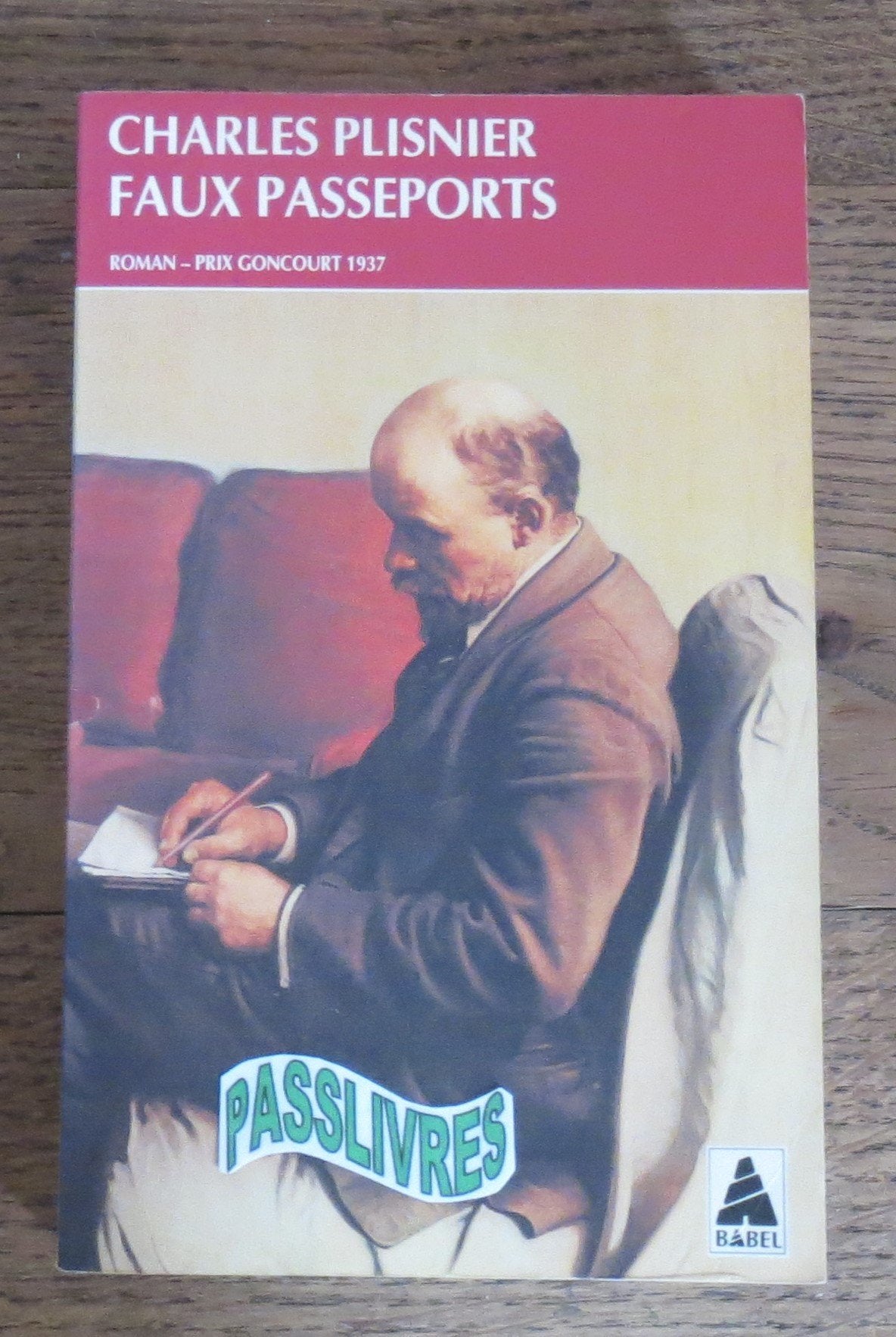 Faux passeports Books
