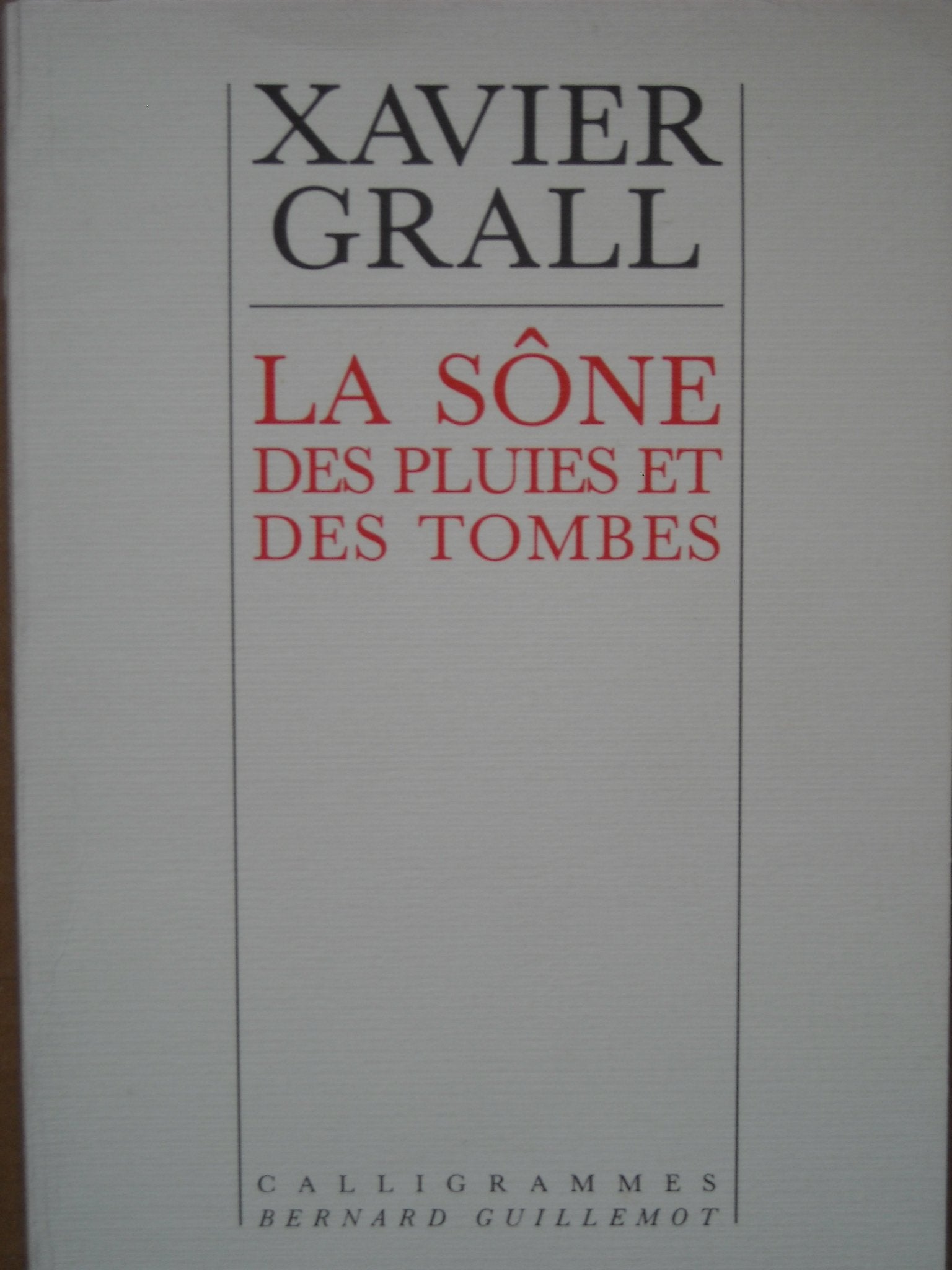 La sone des pluies et des tombes book