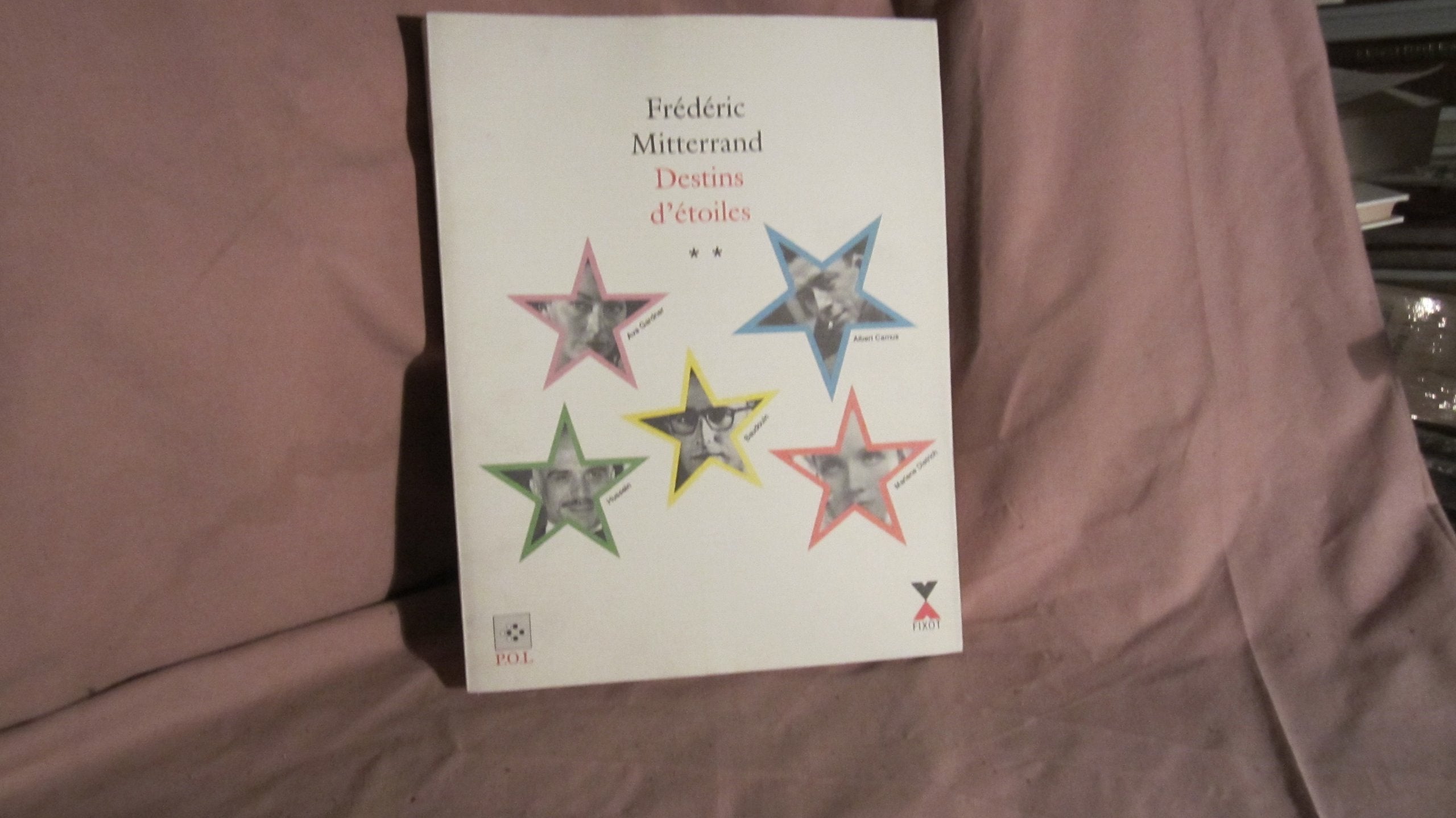 Destins d'étoiles - tome 4 (04): Tome 4, Winston Churchill, Romy Schneider, Umberto II, Jean Gabin Essays & Short Stories