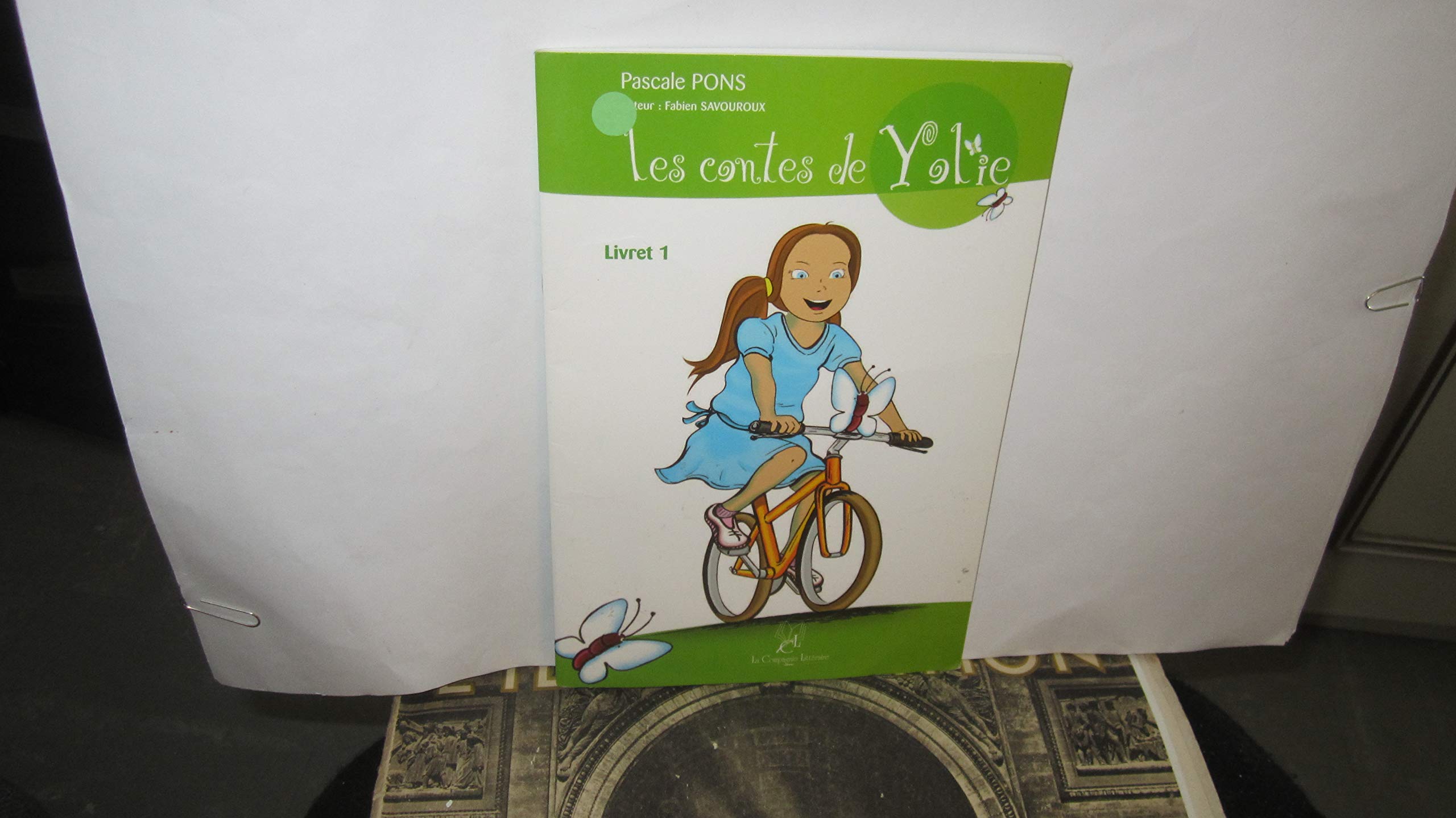 LES CONTES DE YOLIE, LIVRET 1 book