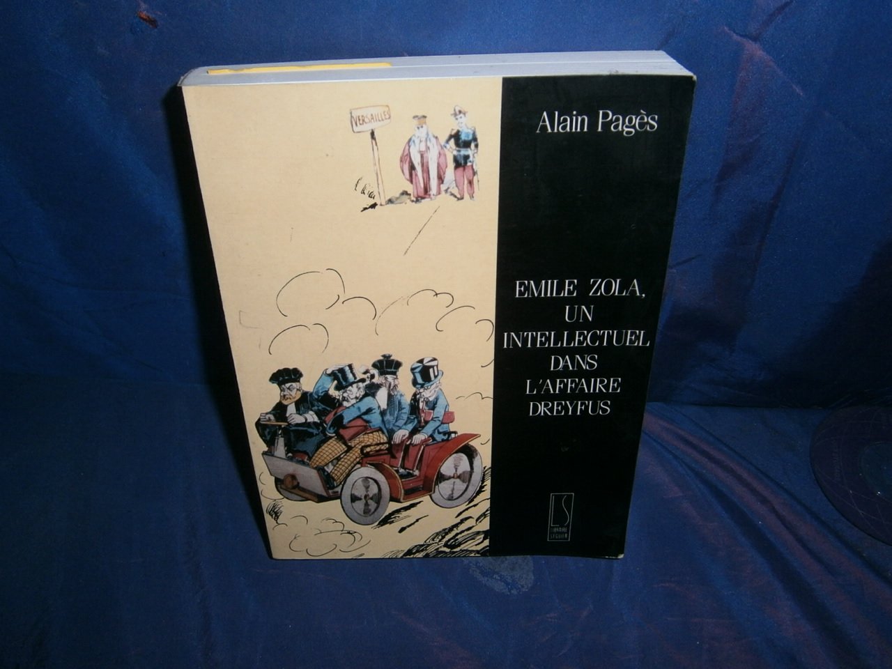 Emile zola, un intellectuel dans l'affaire dreyfus Books