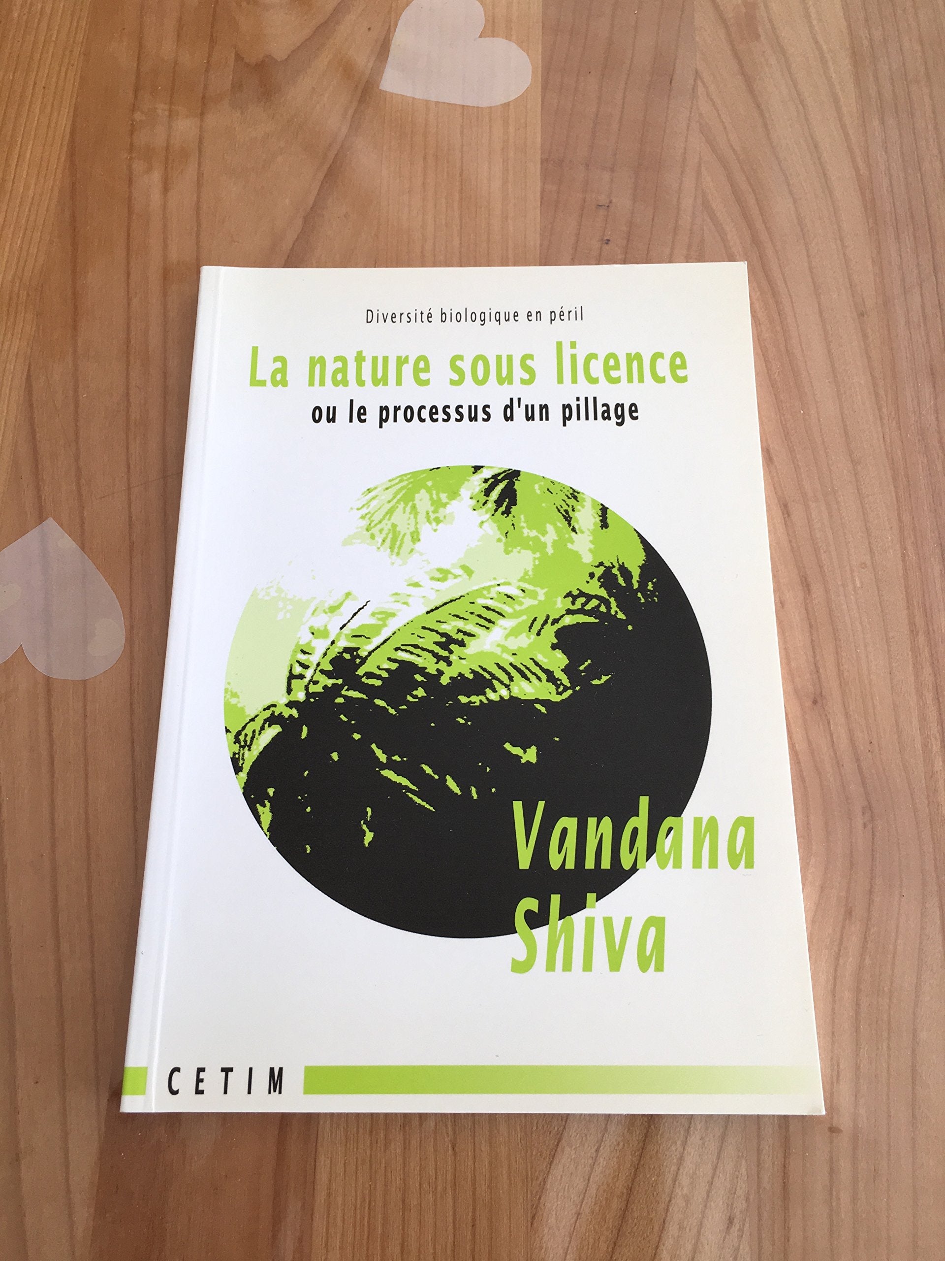 La nature sous licence ou Le processus d'un pillage : diversité biologique en péril Mathematics