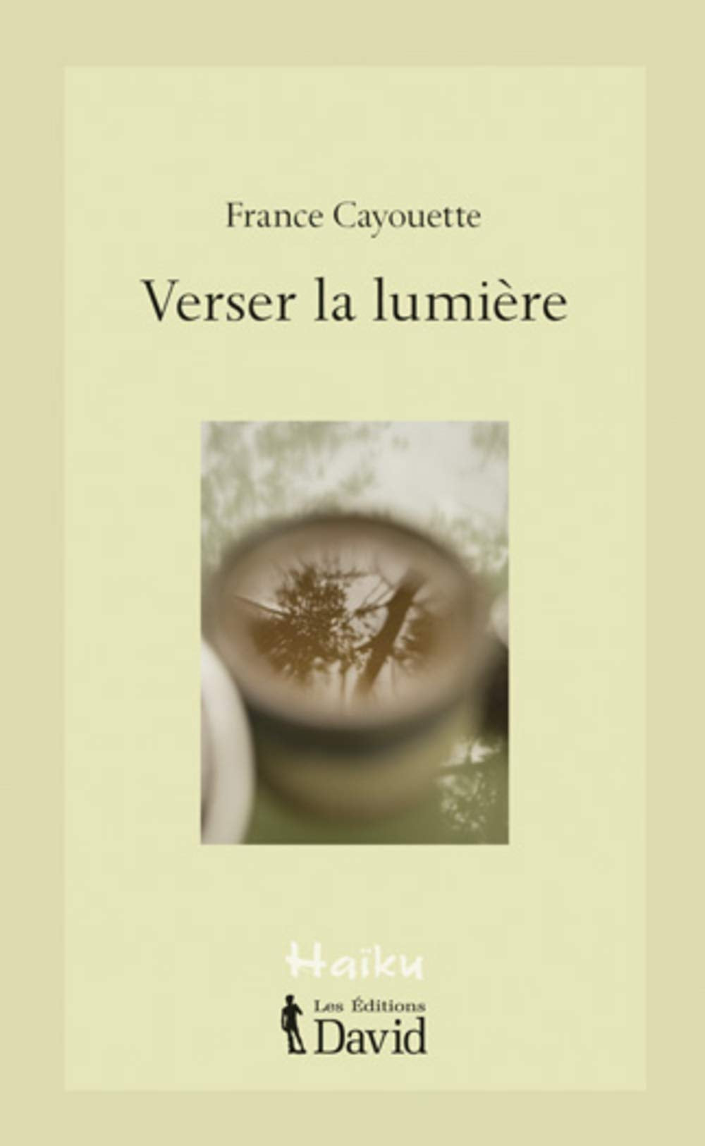 Verser la lumiere Books