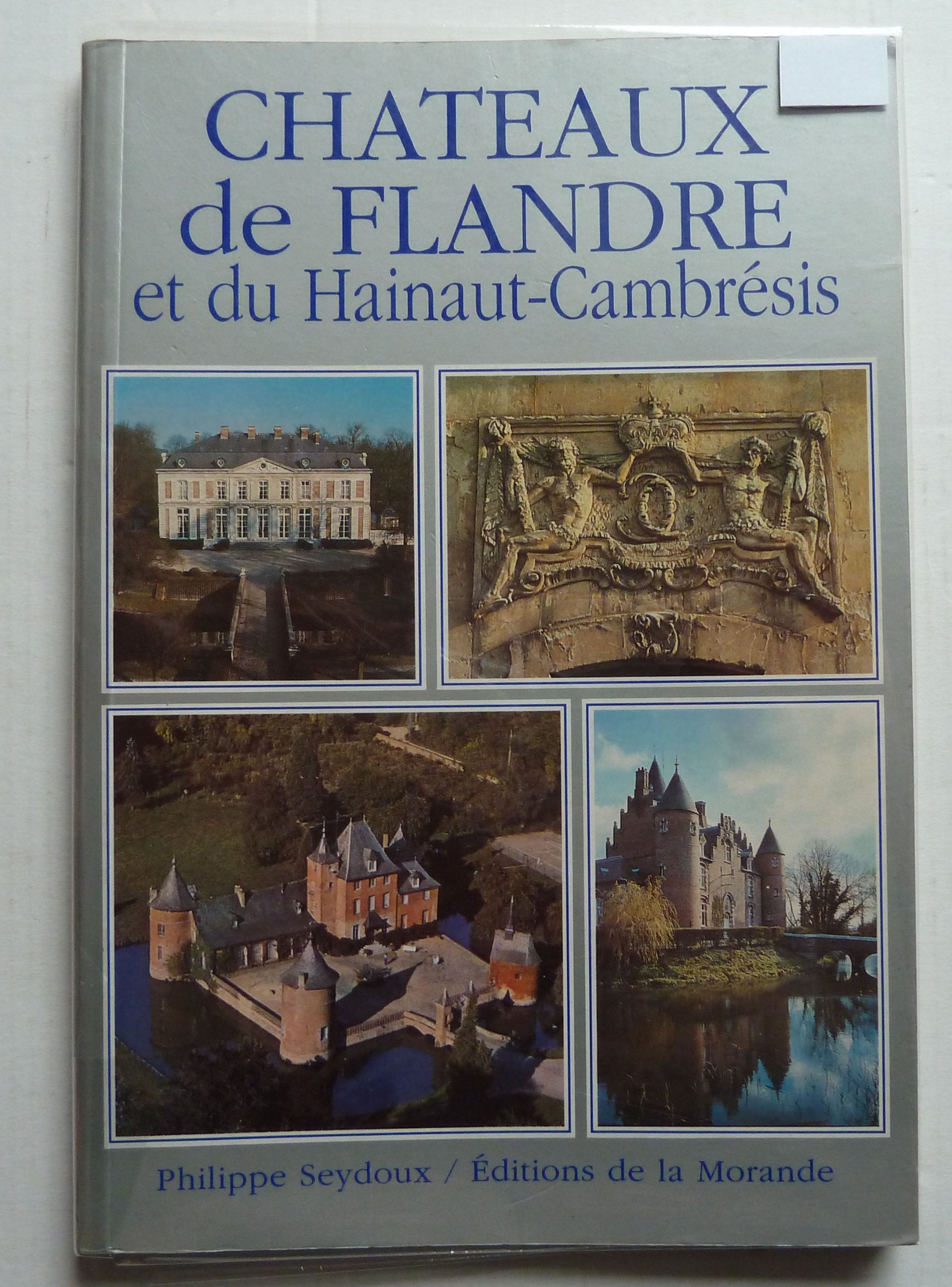 Châteaux de Flandre et du Hainaut-Cambrésis Books