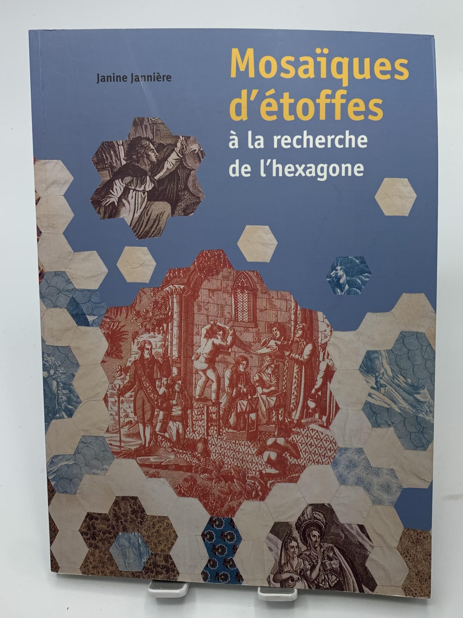 Mosaïques d'étoffes : à la recherche de l'Hexagone Books