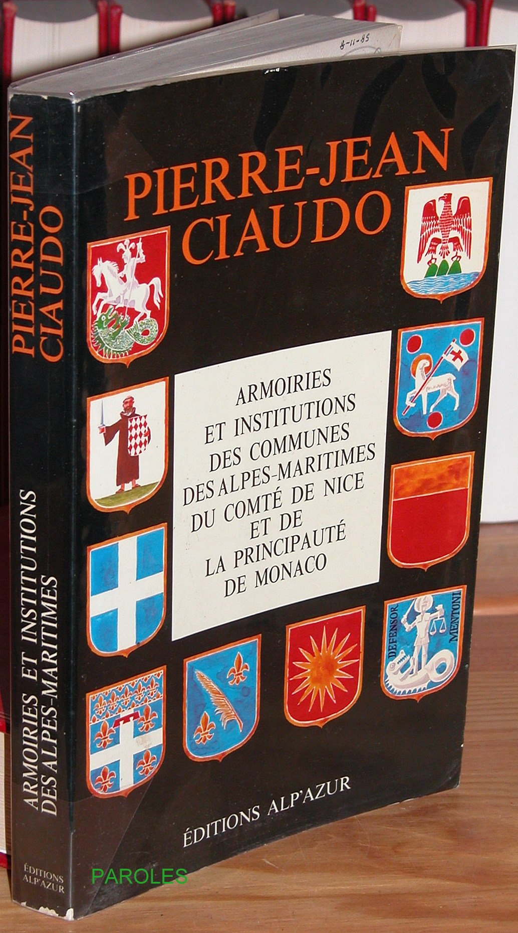 Armoiries et institutions des Alpes maritimes book