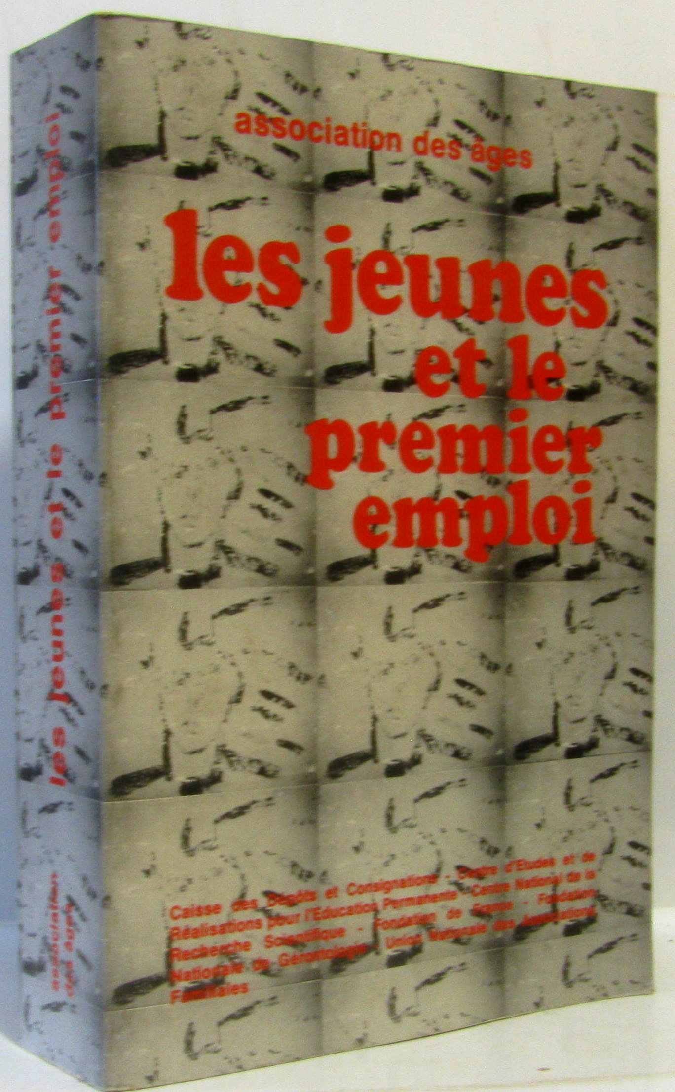 Les Jeunes et le premier emploi book