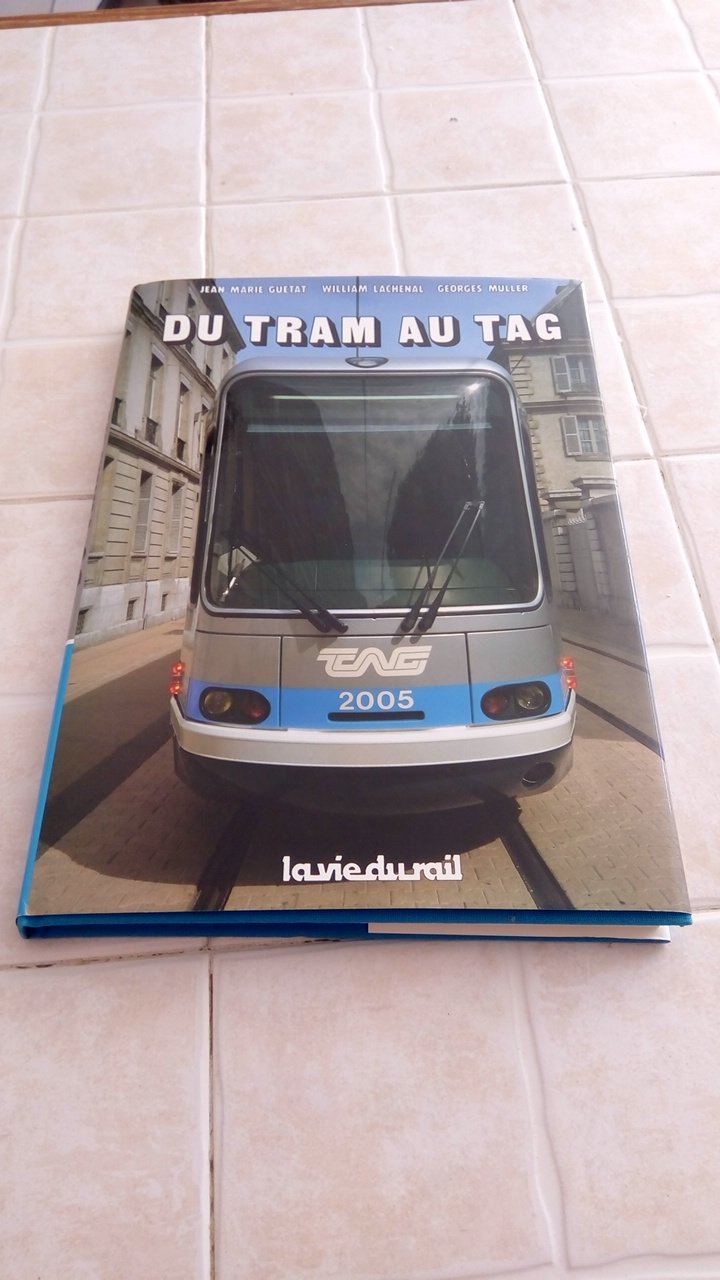Du tram au TAG (Histoire et technique) book
