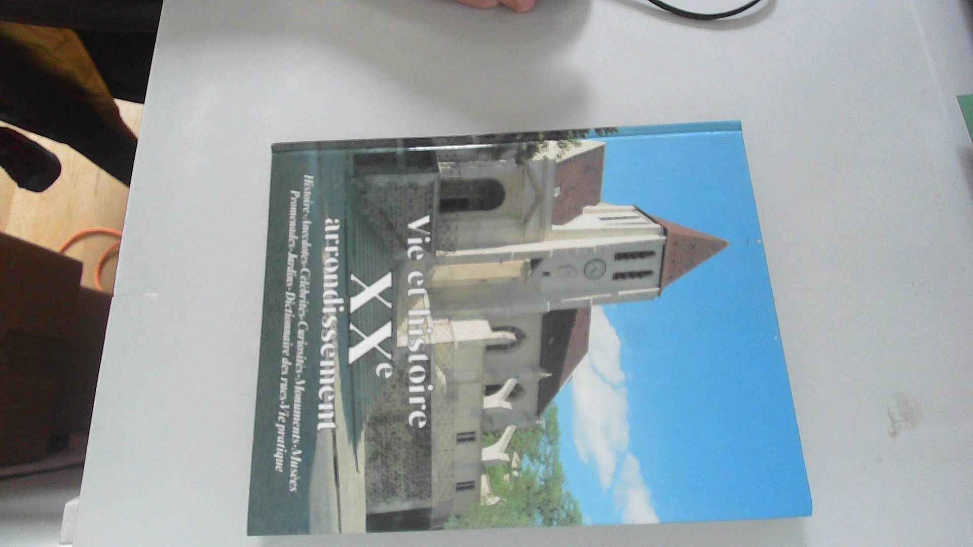 Vie et histoire du XXe arrondissement book