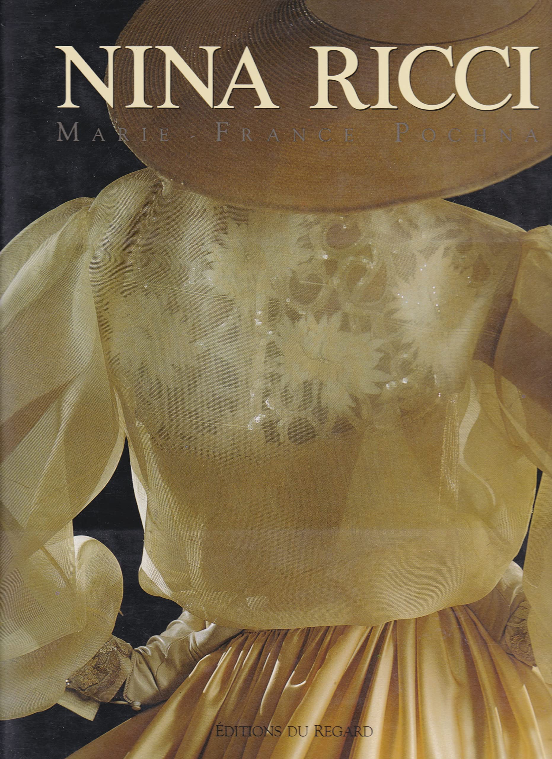 Nina Ricci book