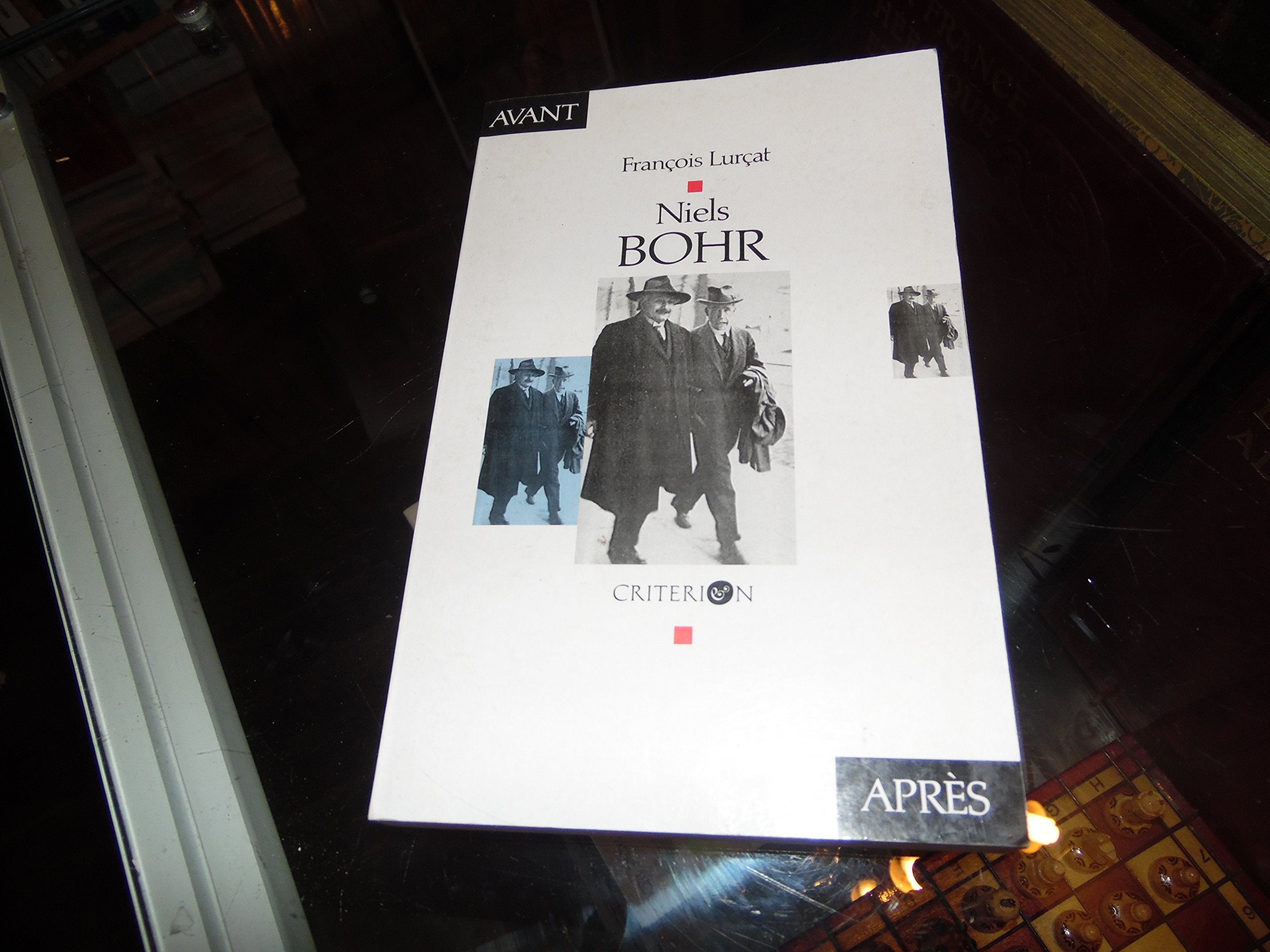 Niels Bohr : avant/après Books
