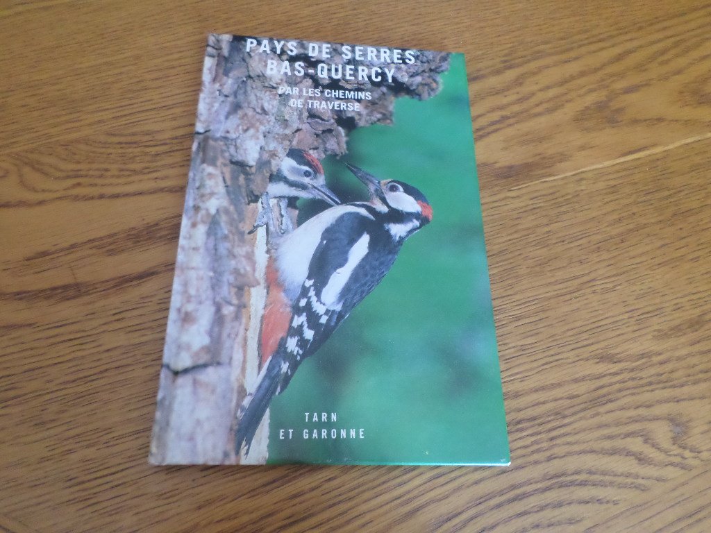Pays de Serres Bas-Quercy par les chemins de traverse. book