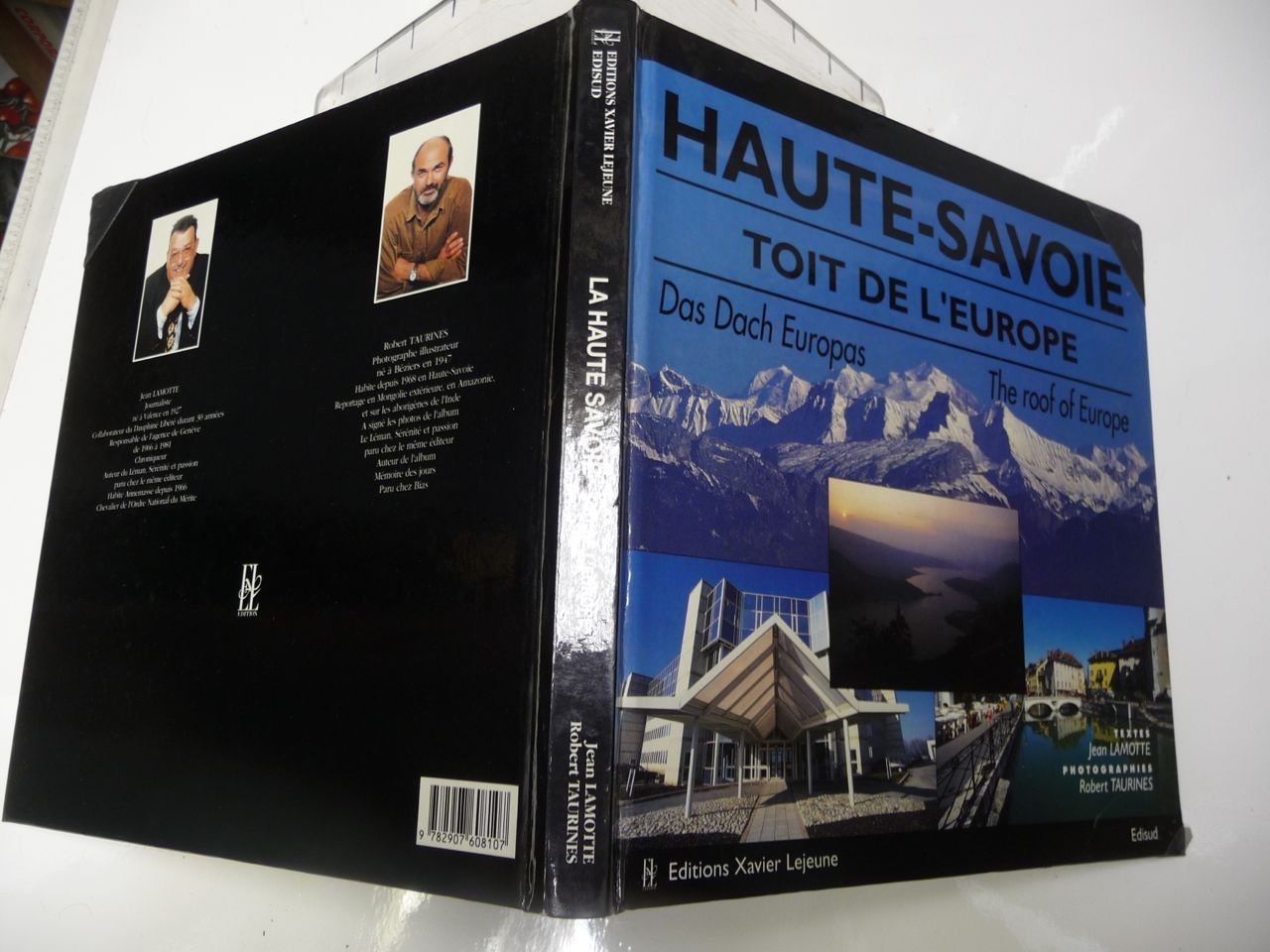 Haute-Savoie: Toit de l'Europe, édition trilingue français-anglais-allemand Books