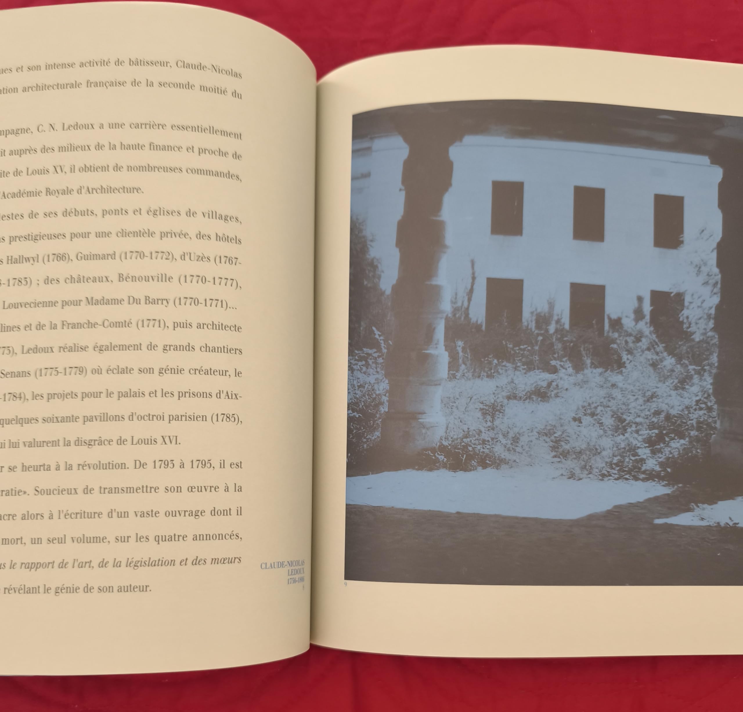 La Saline Royale d'Arc-et-Senans en travaux campagnes 1930-1968 book