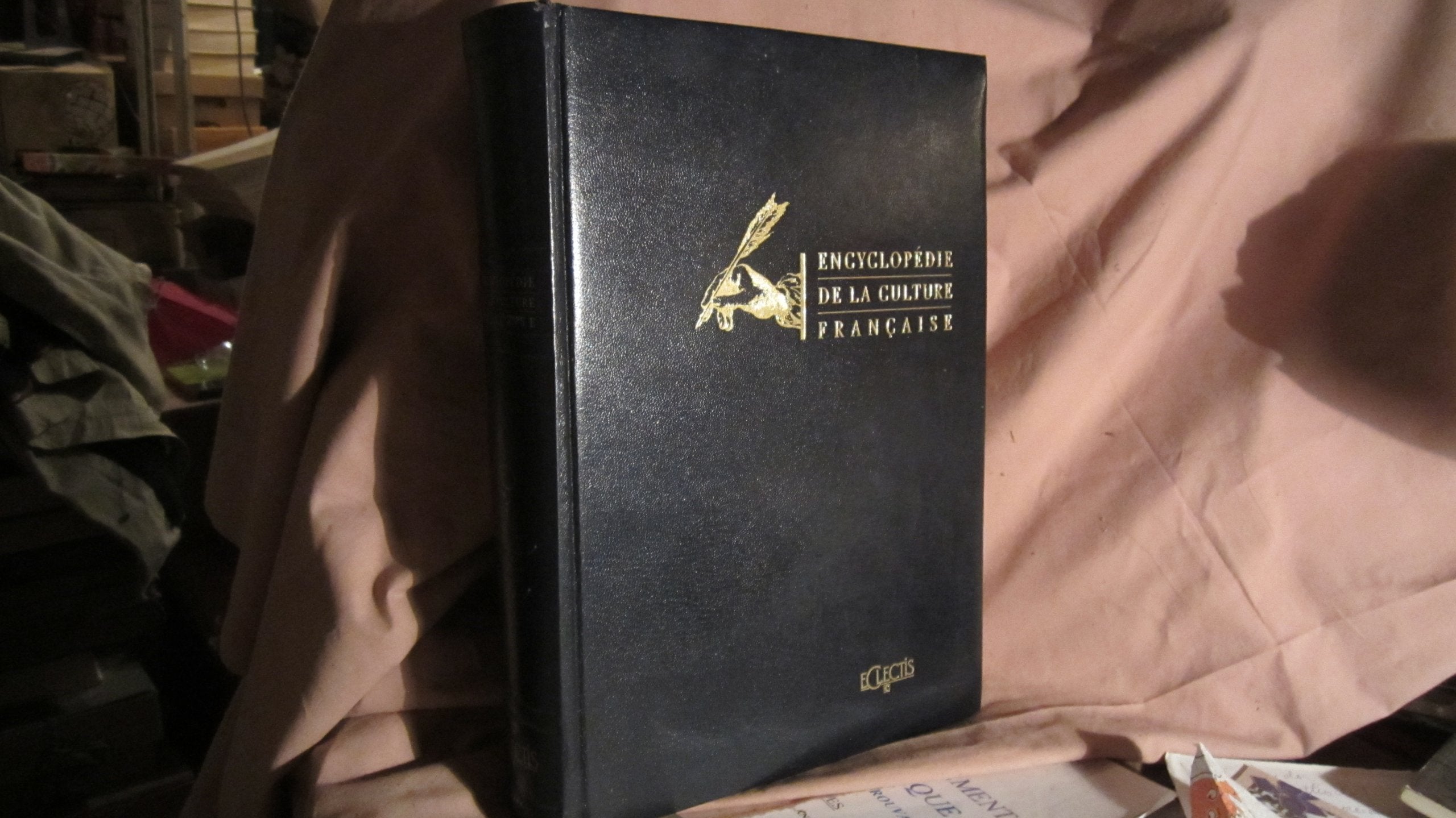 Encyclopédie de la Culture française book