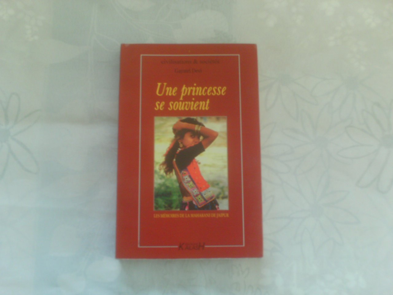 Une princesse se souvient : mémoires de la maharani de Jaipur Books