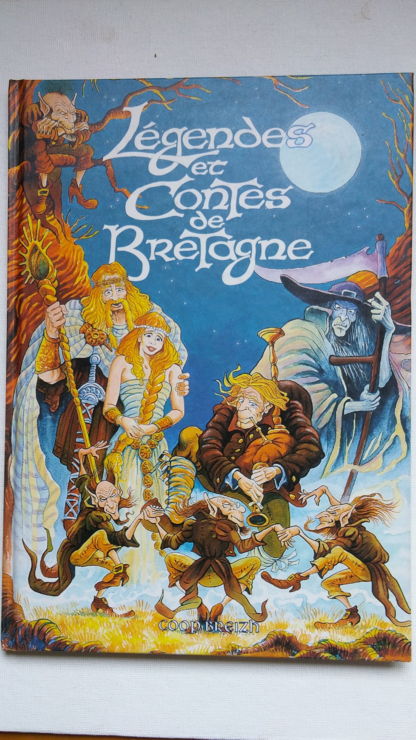 Légendes et contes de Bretagne Books