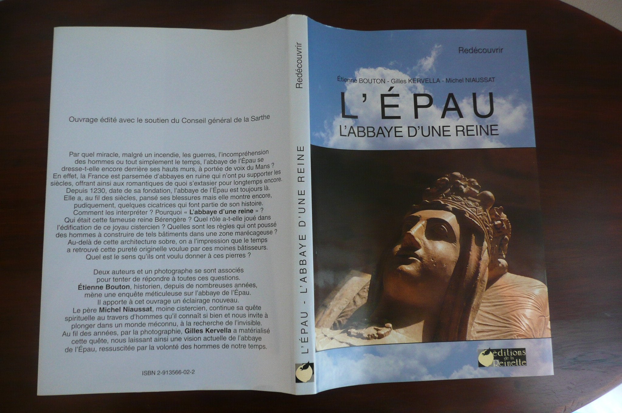 L'Epau, l'Abbaye d'une Reine Books