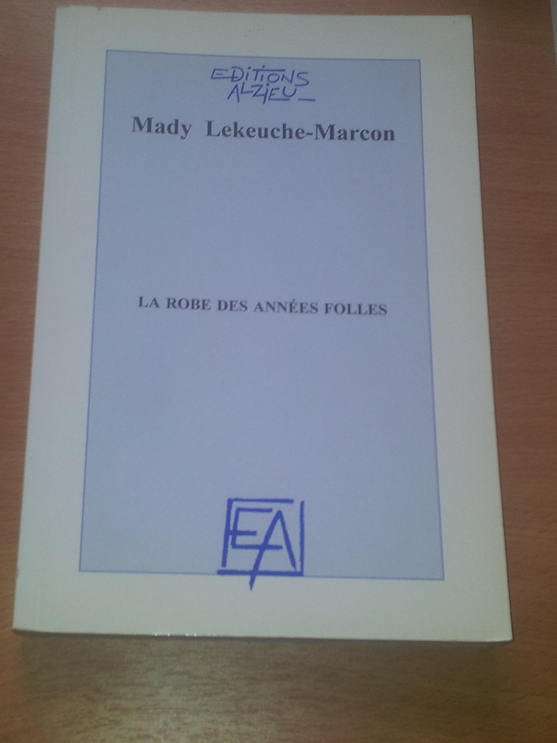 La robe des années folles book