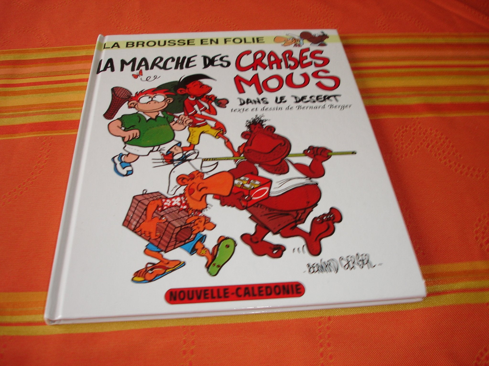 La marche des crabes mous dans le désert Books
