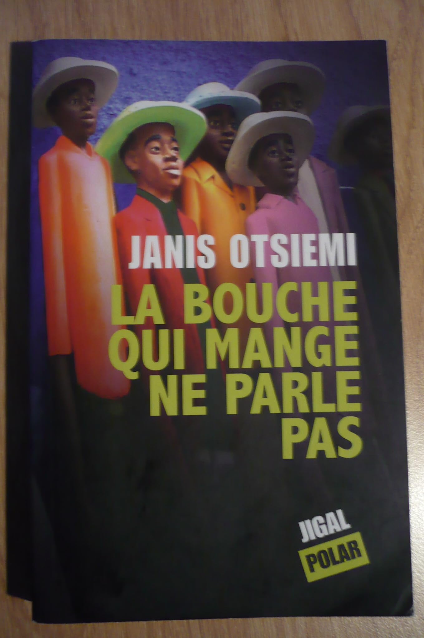 La bouche qui mange ne parle pas Contemporary literature