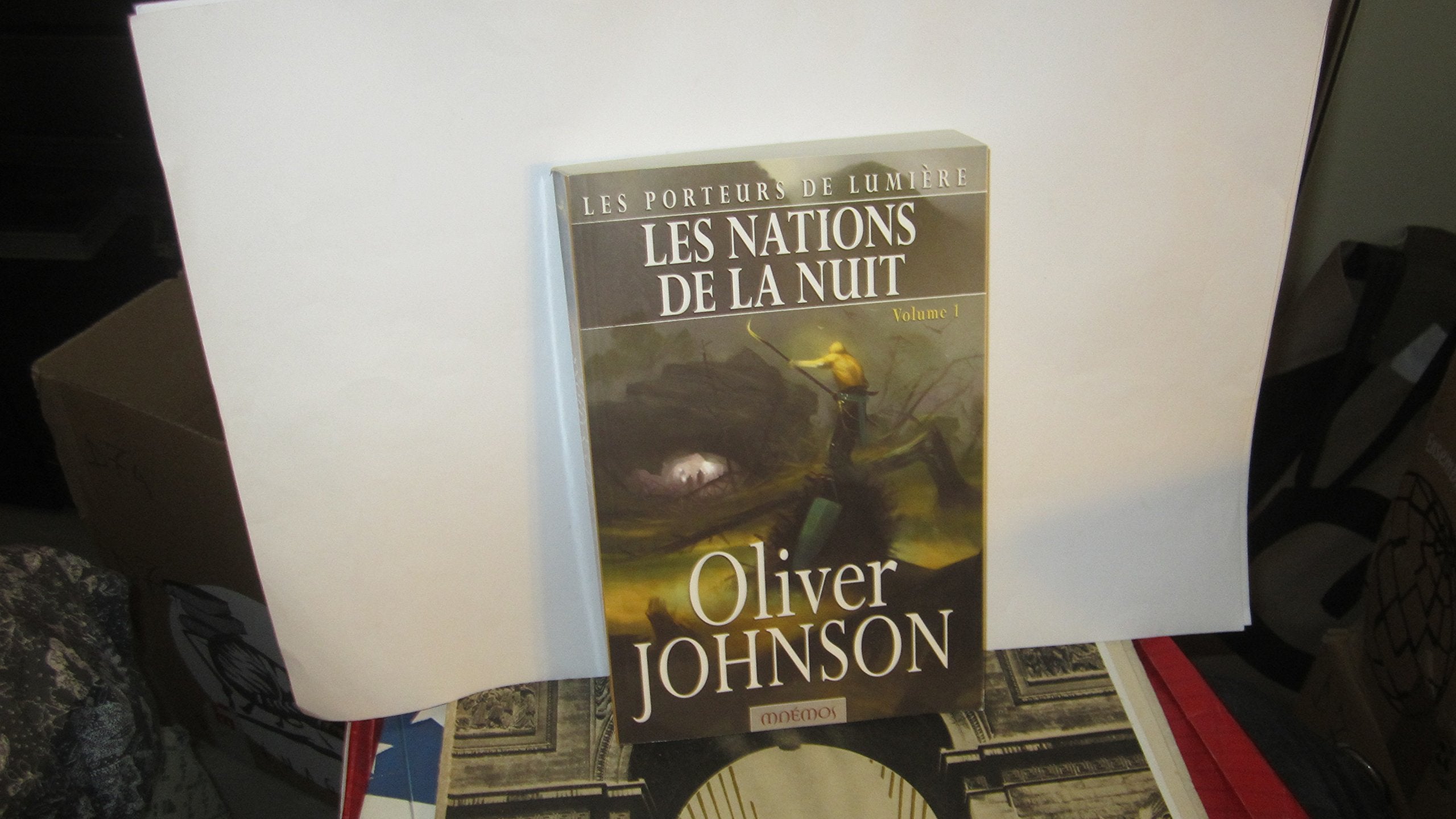 Cycle des porteurs de lumière 3 - Nations de la nuit 1 book