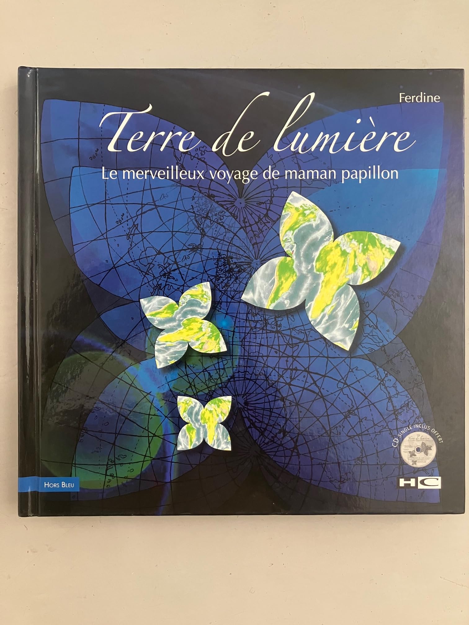 Terre de lumière: Le merveilleux voyage de maman papillon Books