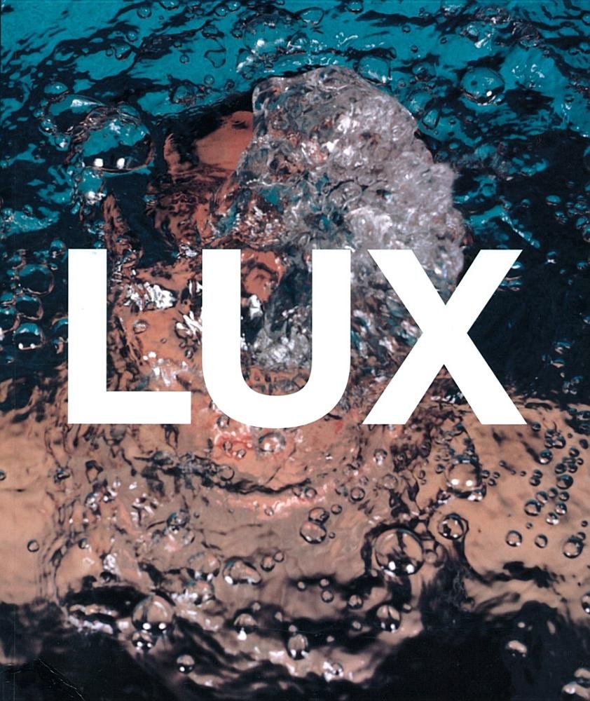 Lux - Portraits photographiques et uniformes book