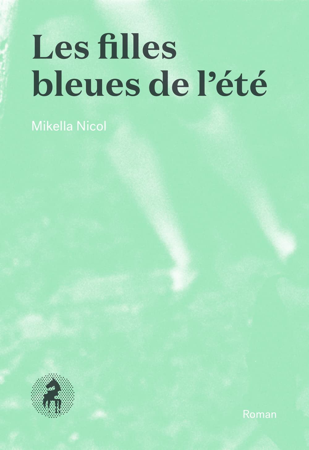 LES FILLES BLEUES DE L'ETE Contemporary literature