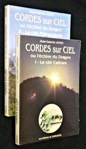 Cordes sur ciel ou l échine du Dragon 1-La cité Cathare book