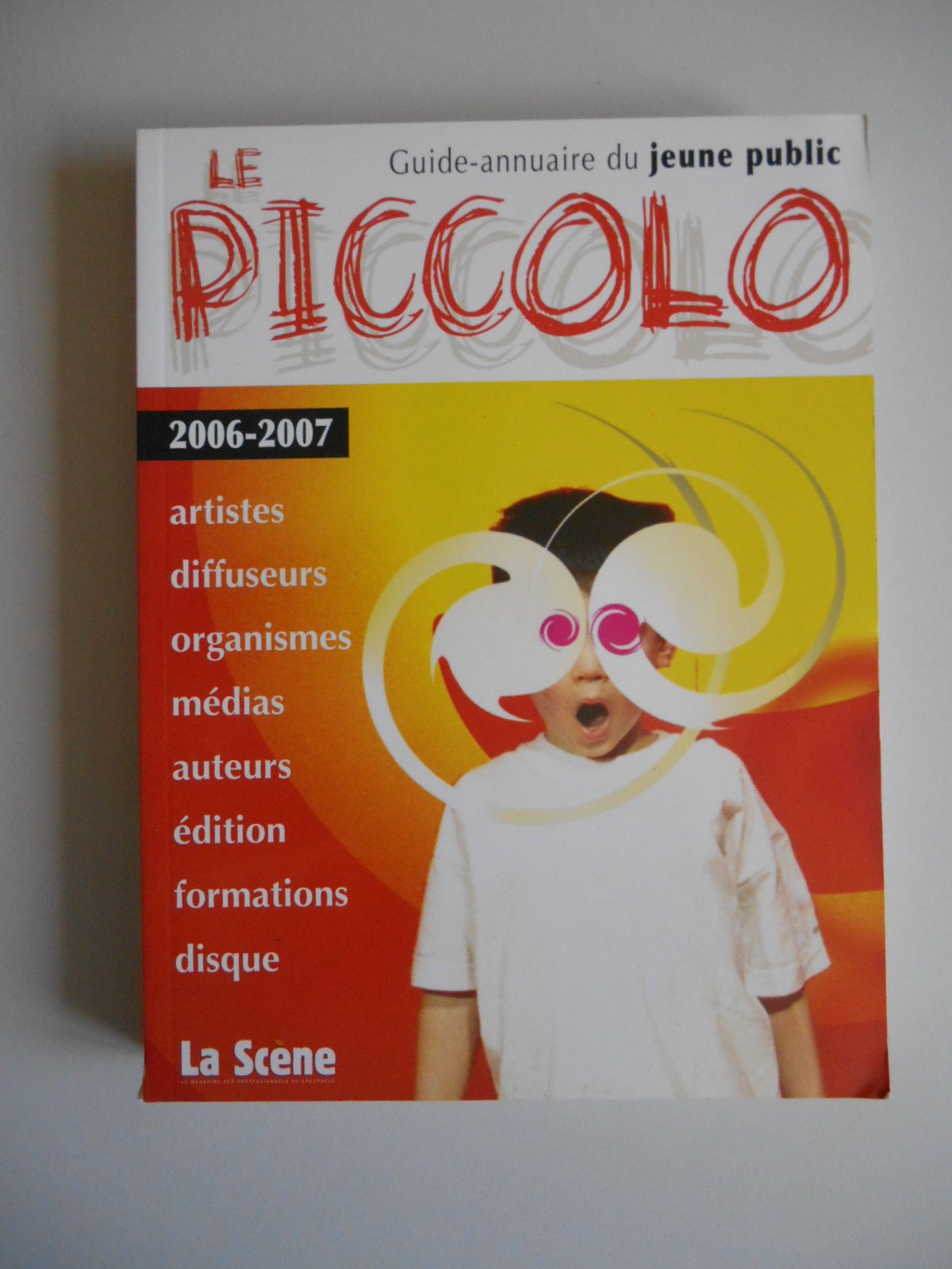 Le Piccolo: Guide-annuaire du jeune public Books