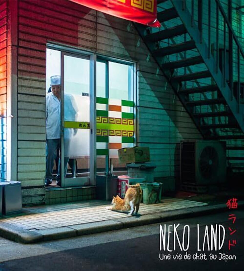 Nekoland, une vie de chat au Japon book