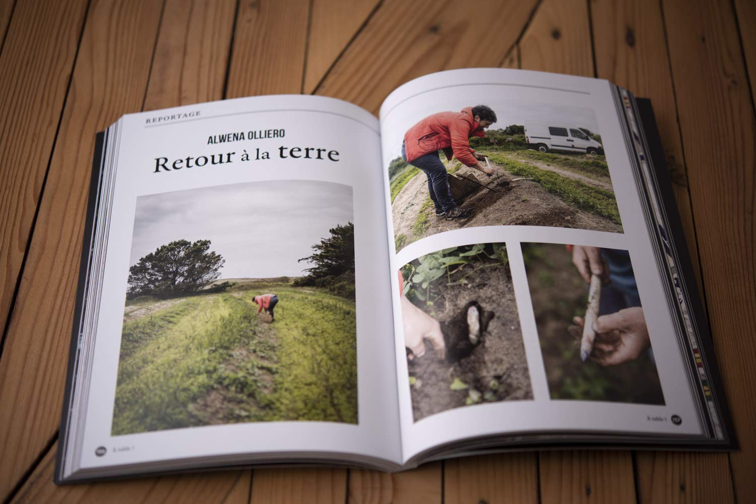 A table !: Balade culinaire en Bretagne book