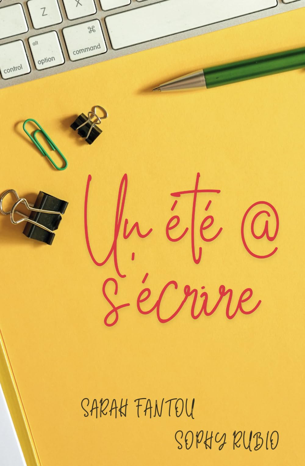 Un été @ s'écrire: roman épistolaire book
