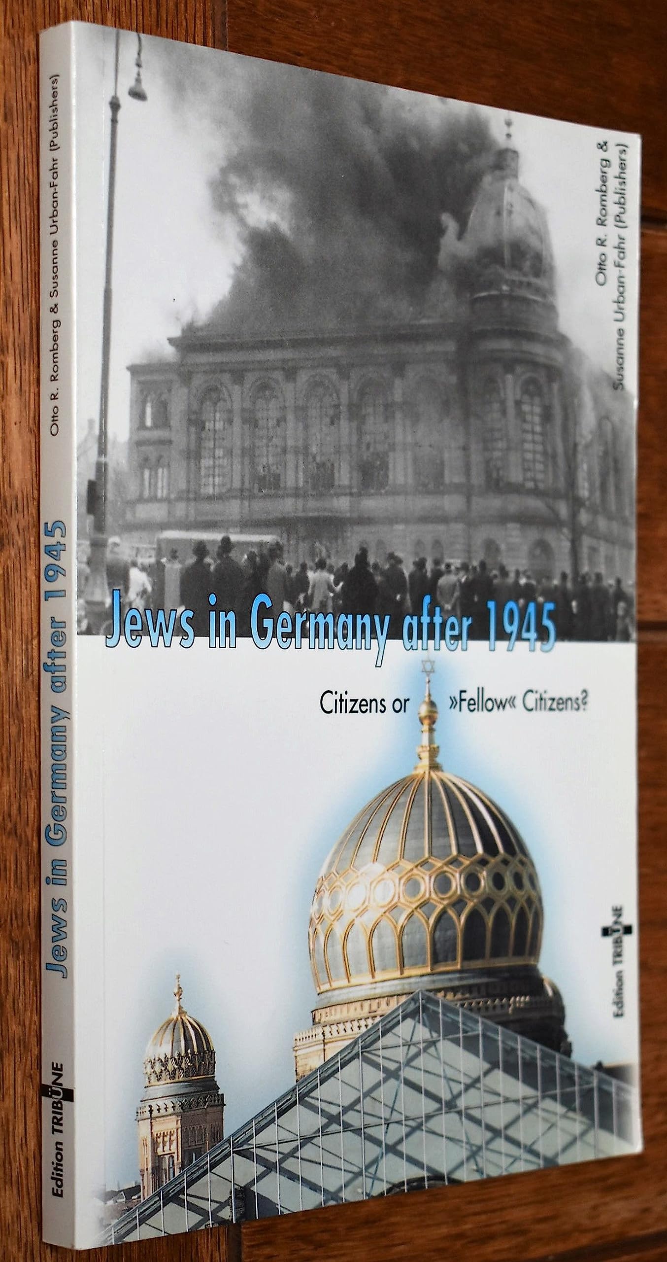 Jews in Germany after 1945. Citizens or Fellow Citizens? Books