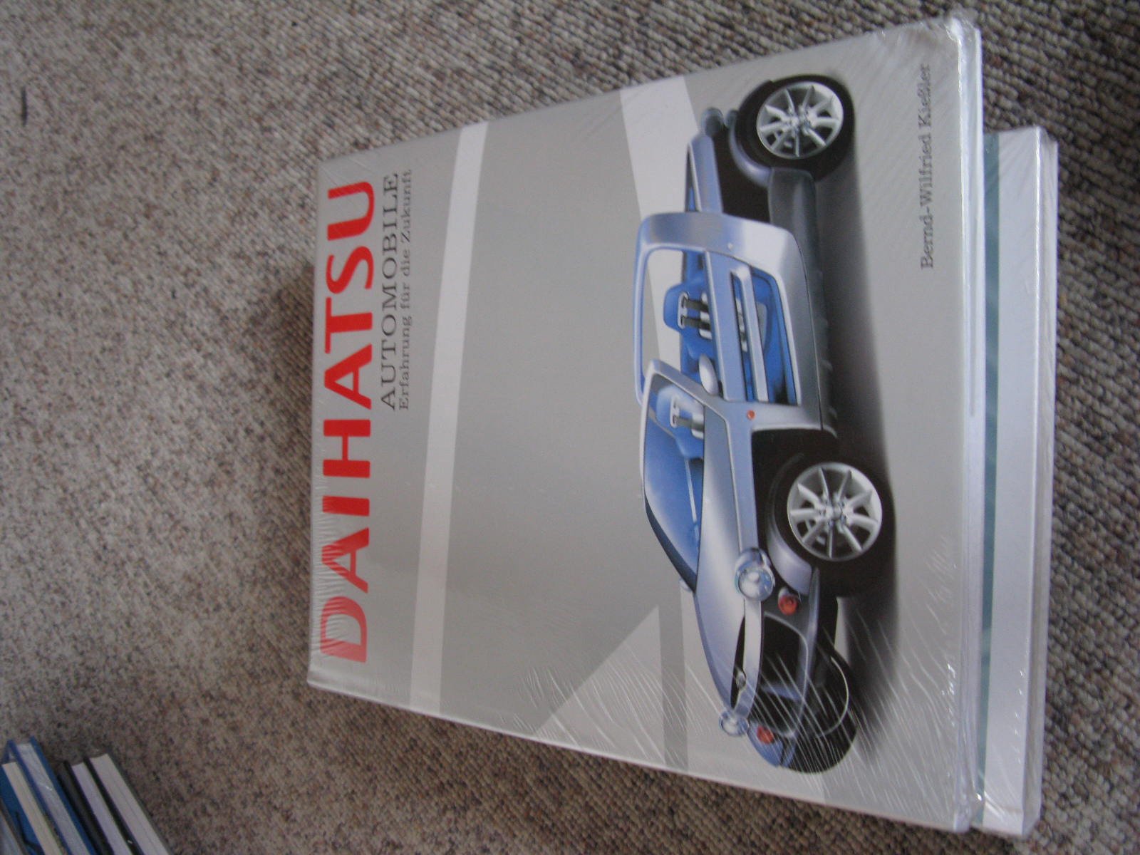 Daihatsu Automobile: Erfahrung für die Zukunft (Livre en allemand) book