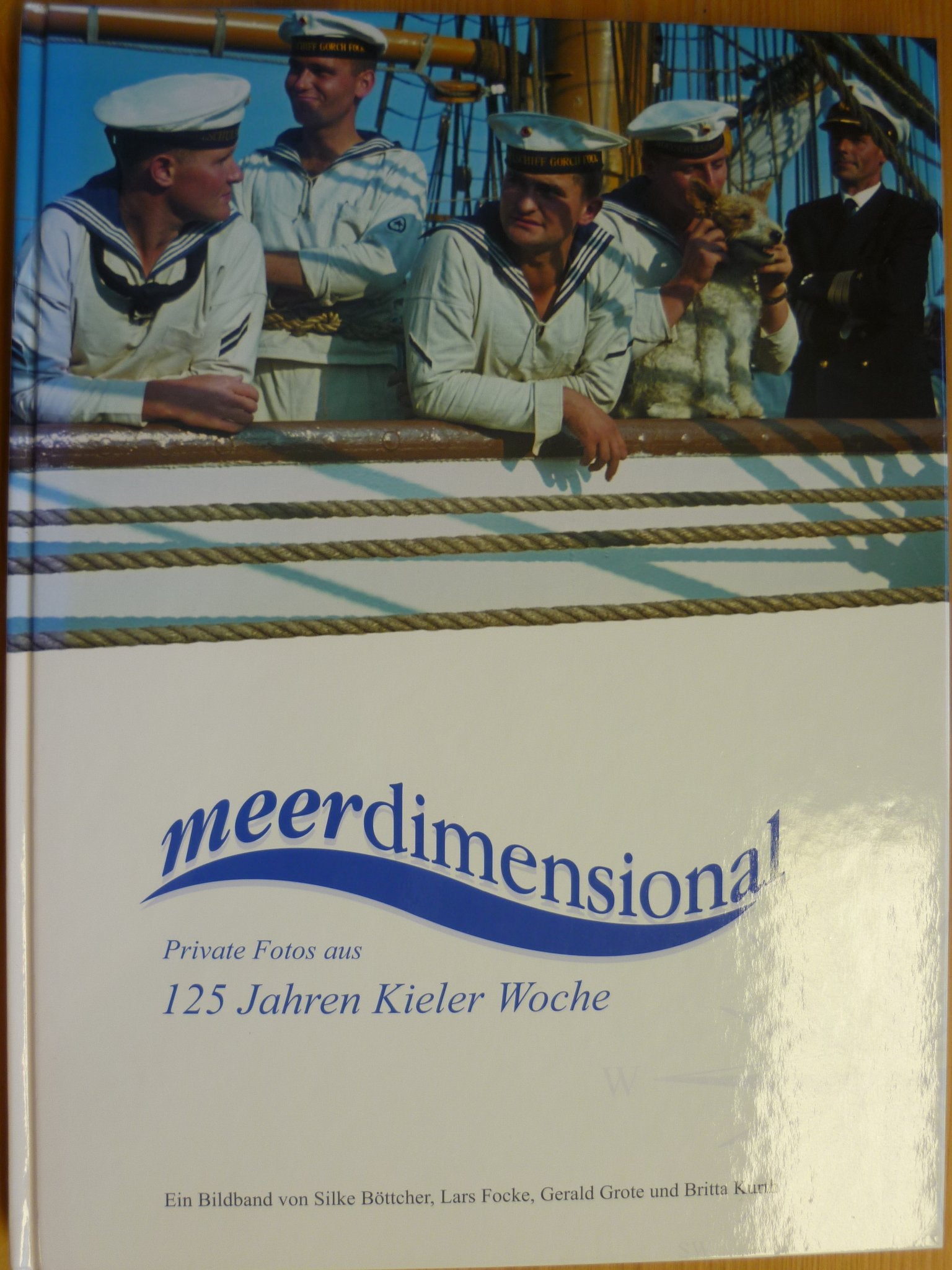 meerdimensional - Private Fotos aus 125 Jahren Kieler Woche Travel