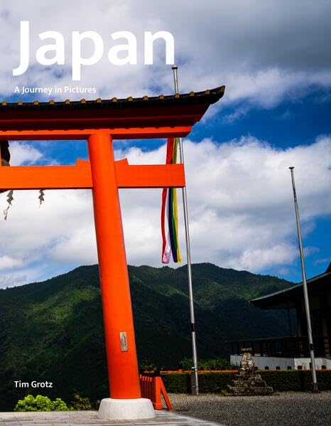Japan: A Journey in Pictures – from Okinawa to Tokio Photography