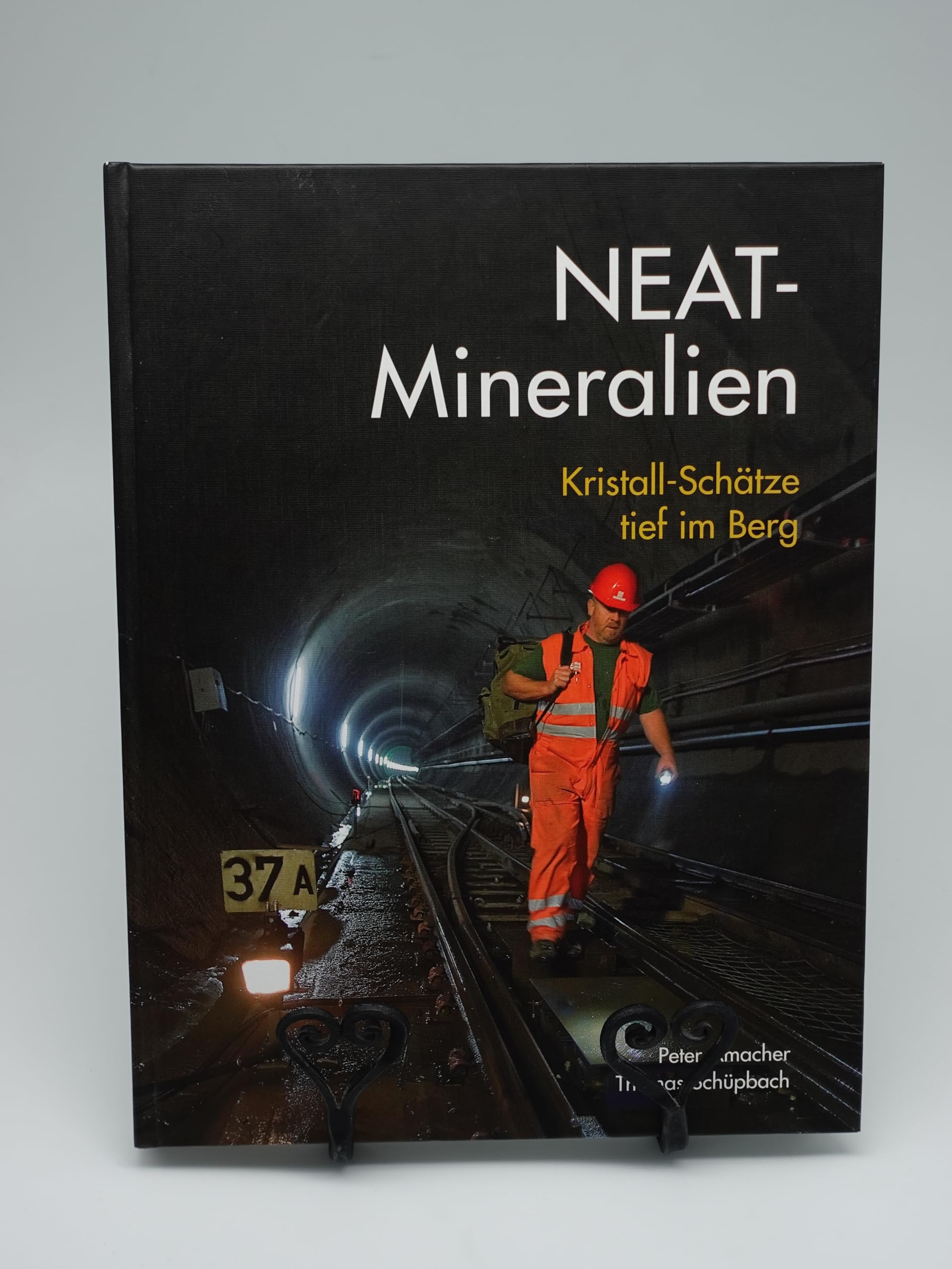 NEAT-Mineralien : Kristall-Schätze tief im Berg. Business & Technology