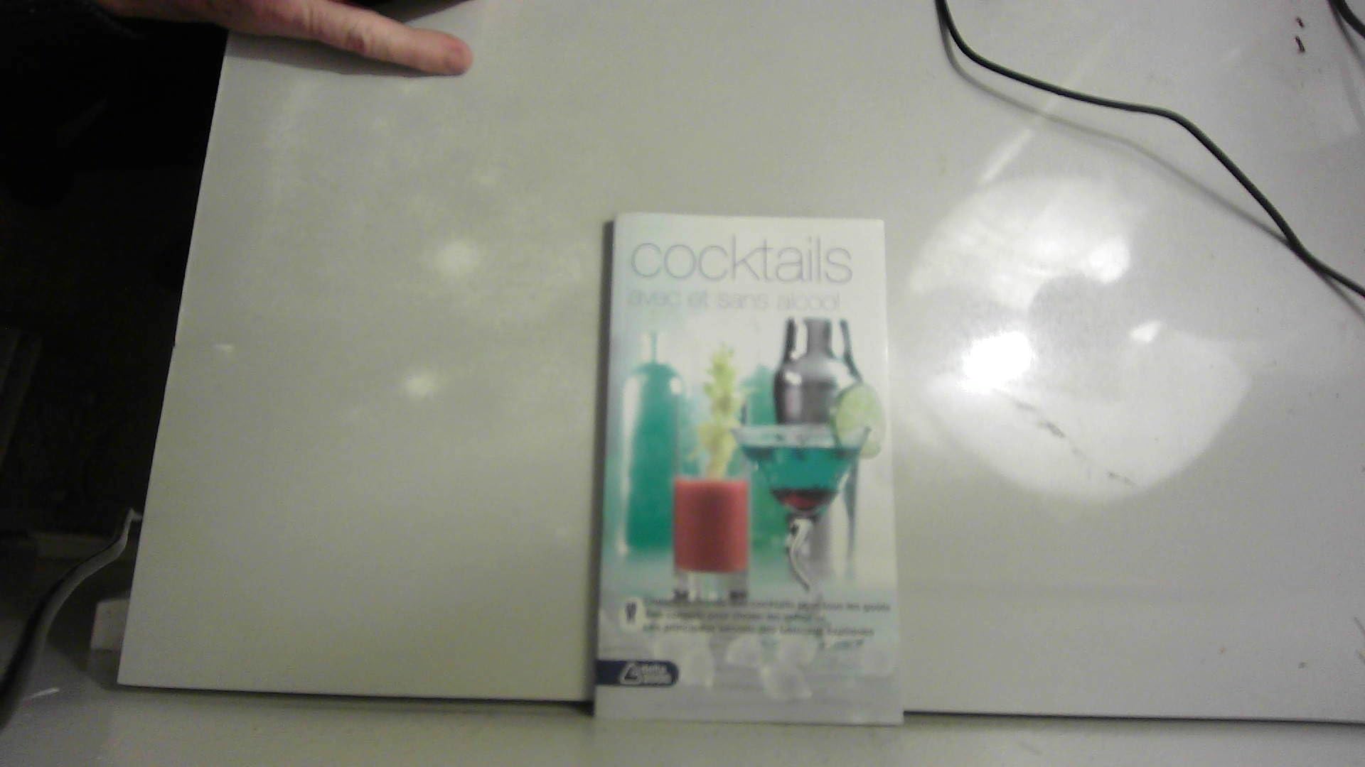 Cocktails avec et sans alcool book