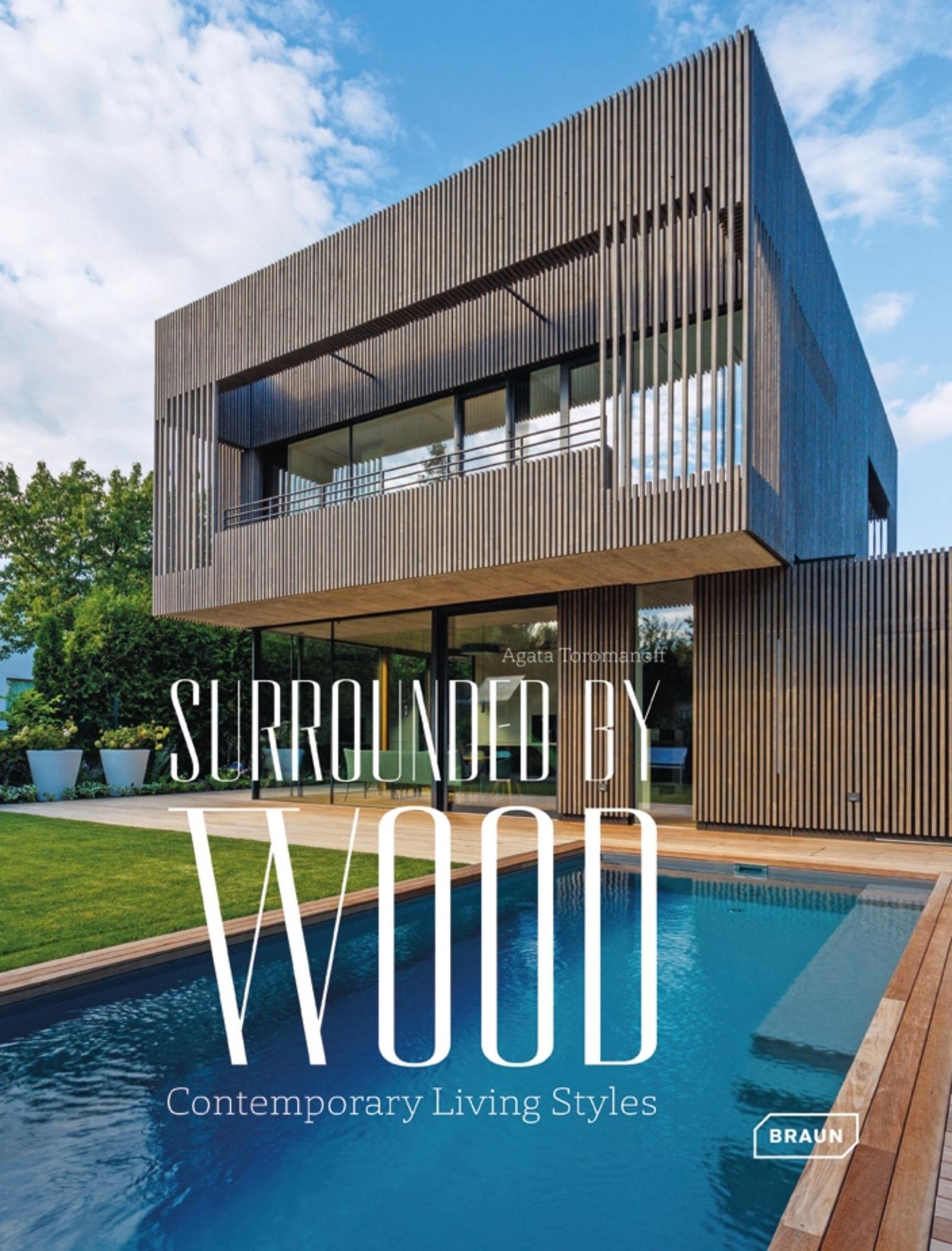 Surrounded by Wood: Contemporary Living Styles Architecture