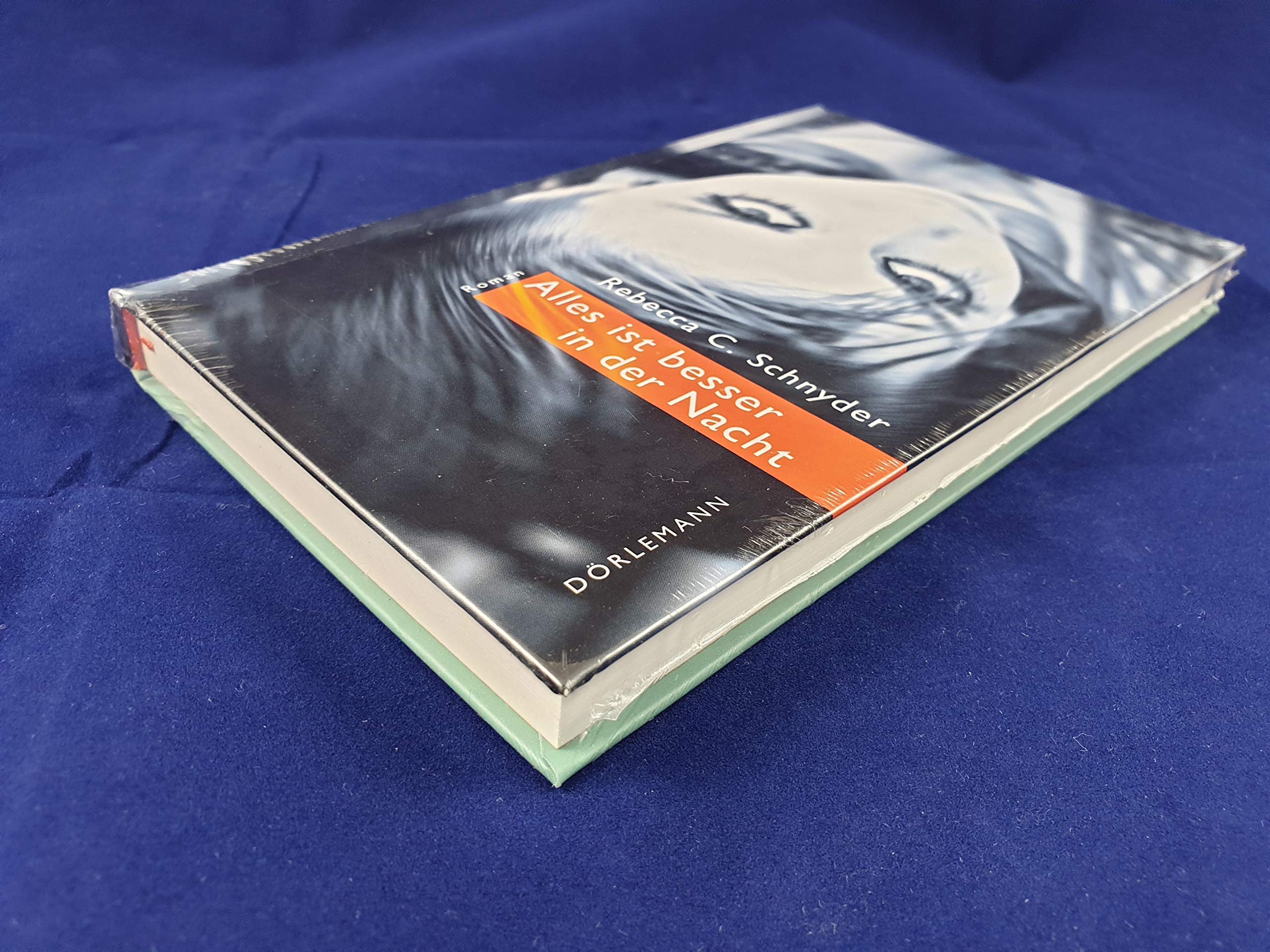 Alles ist besser in der Nacht Contemporary literature
