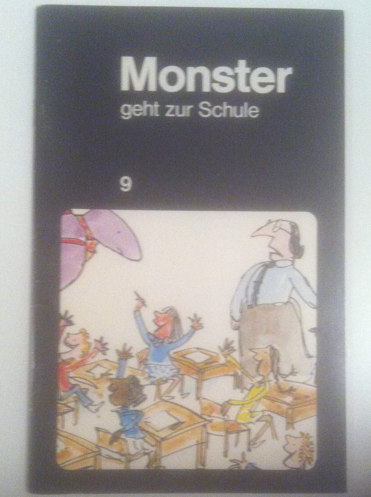 Monster geht zur Schule., 9 Books