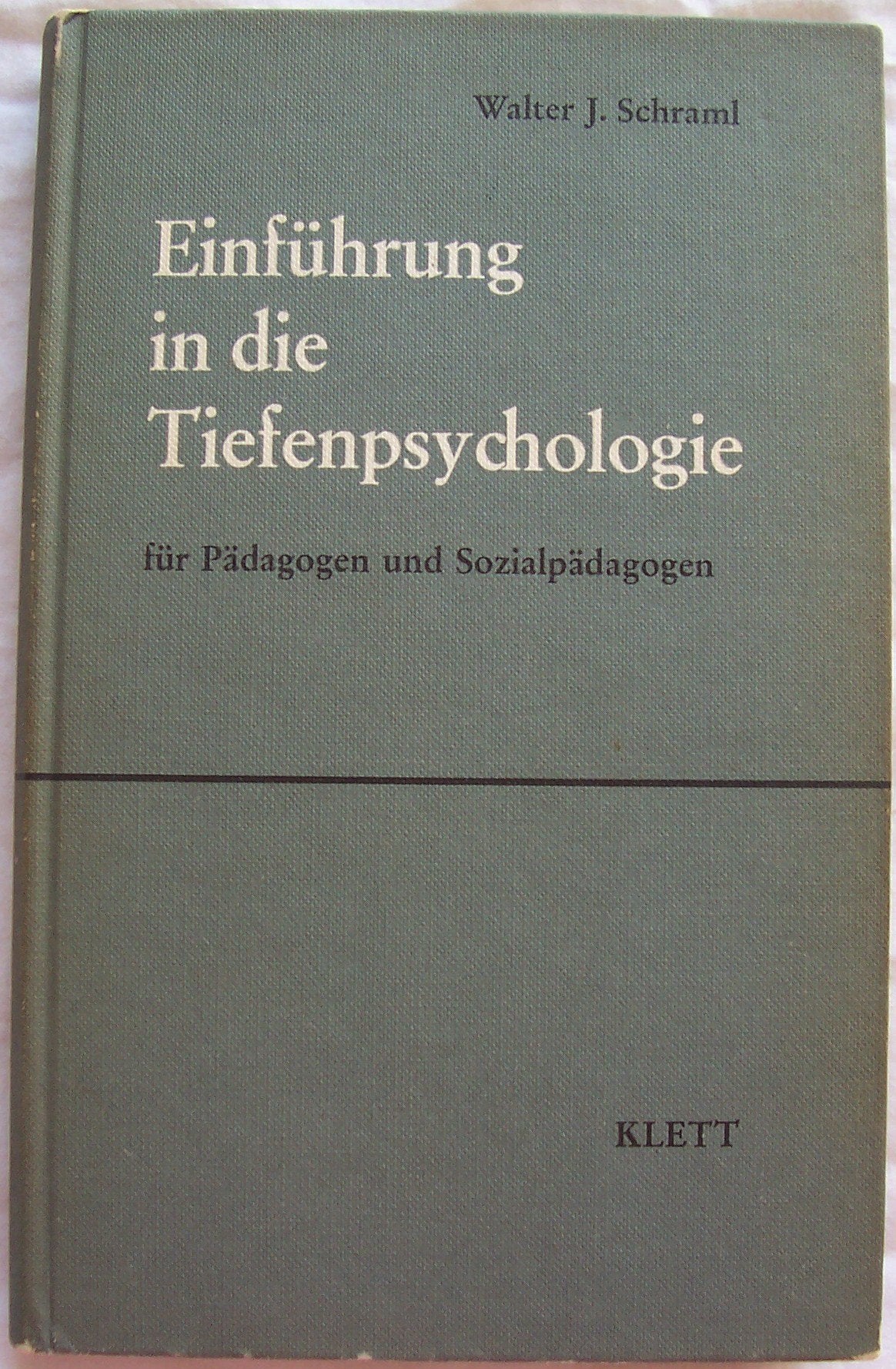 Einführung in die Tiefenpsychologie für Pädagogen und Sozialpädagogen Self-help