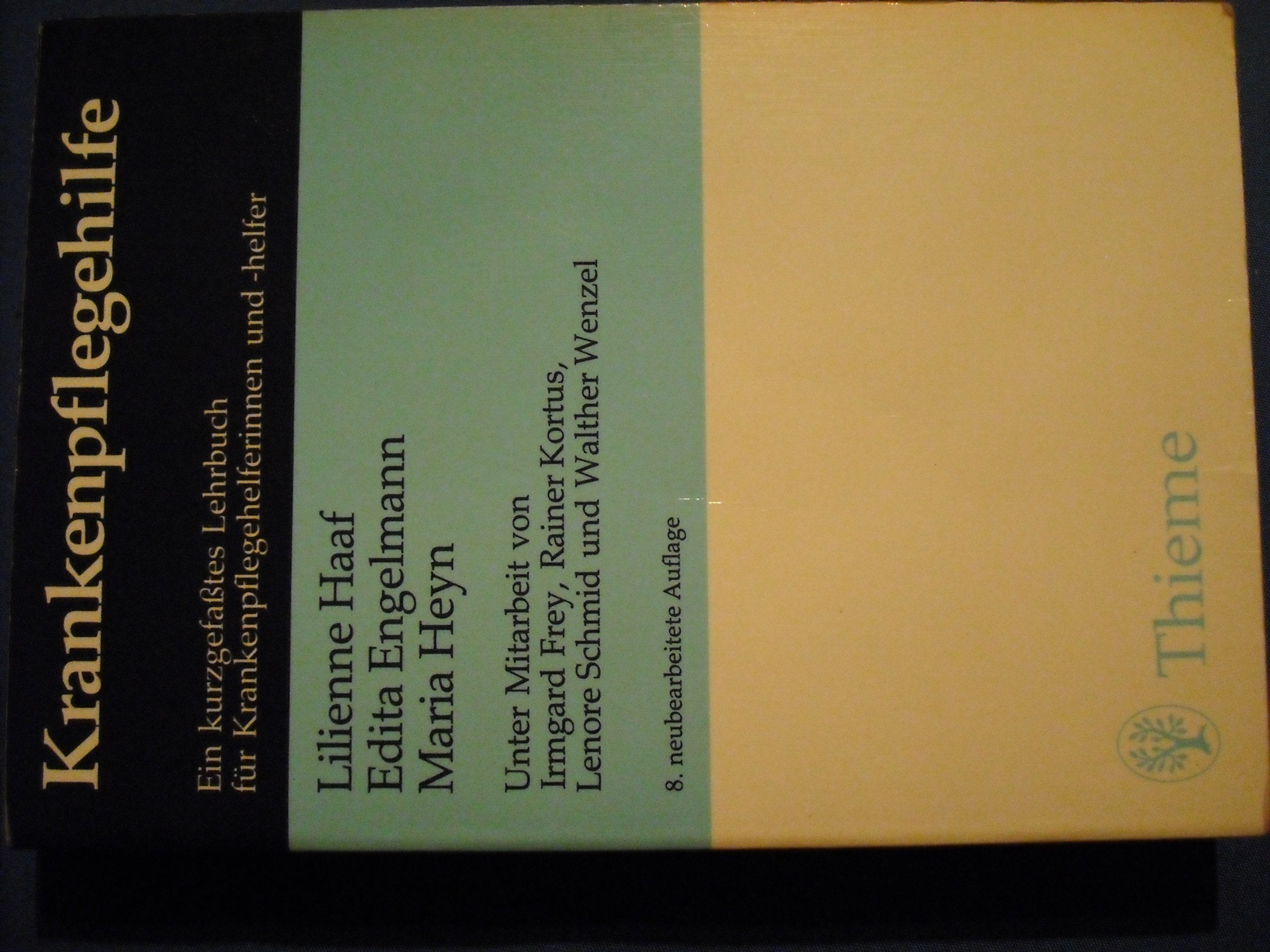 Krankenpflegegehilfe Books