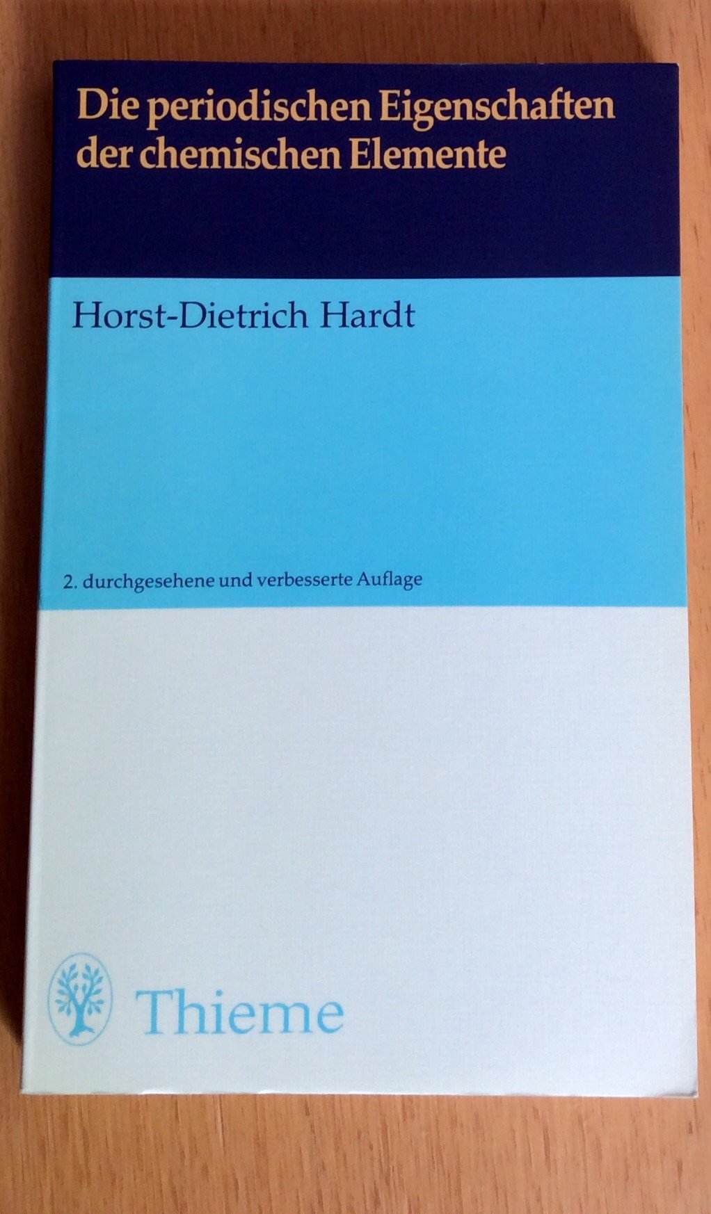 Die periodischen Eigenschaften der chemischen Elemente Medicine Books