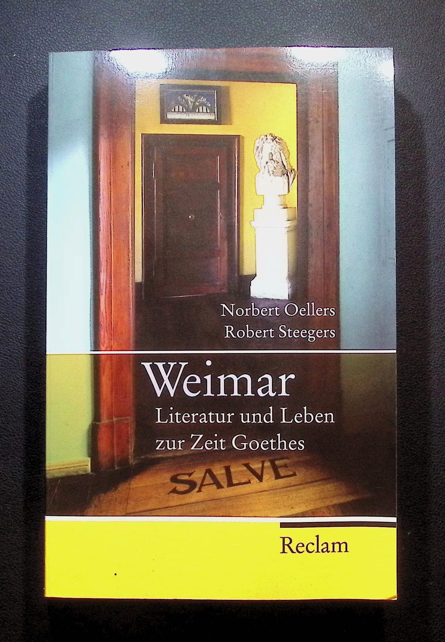 Weimar Contemporary literature Books