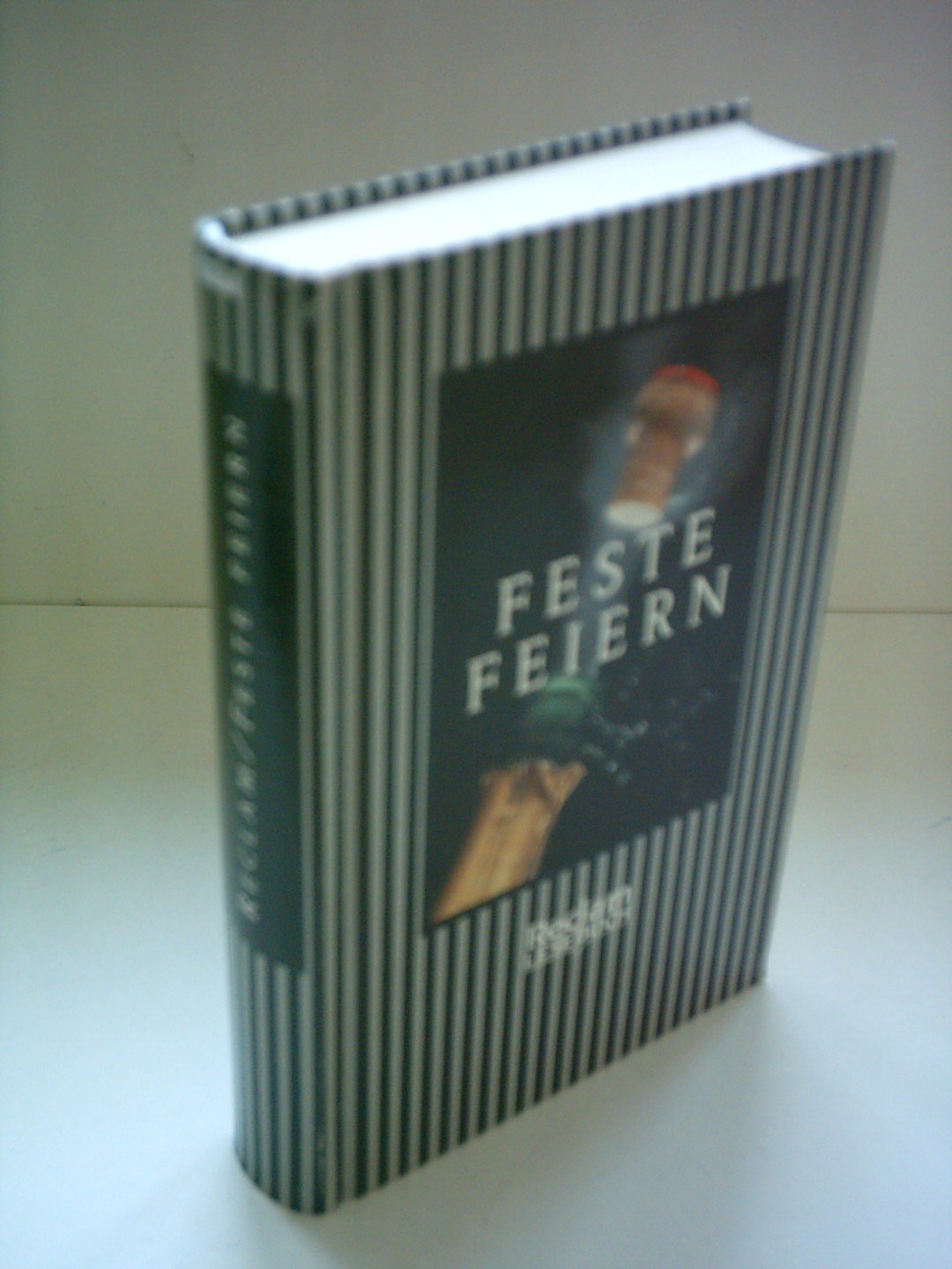 Feste feiern: Geschichten und Gedichte. (Reclam Lesebuch) Fiction