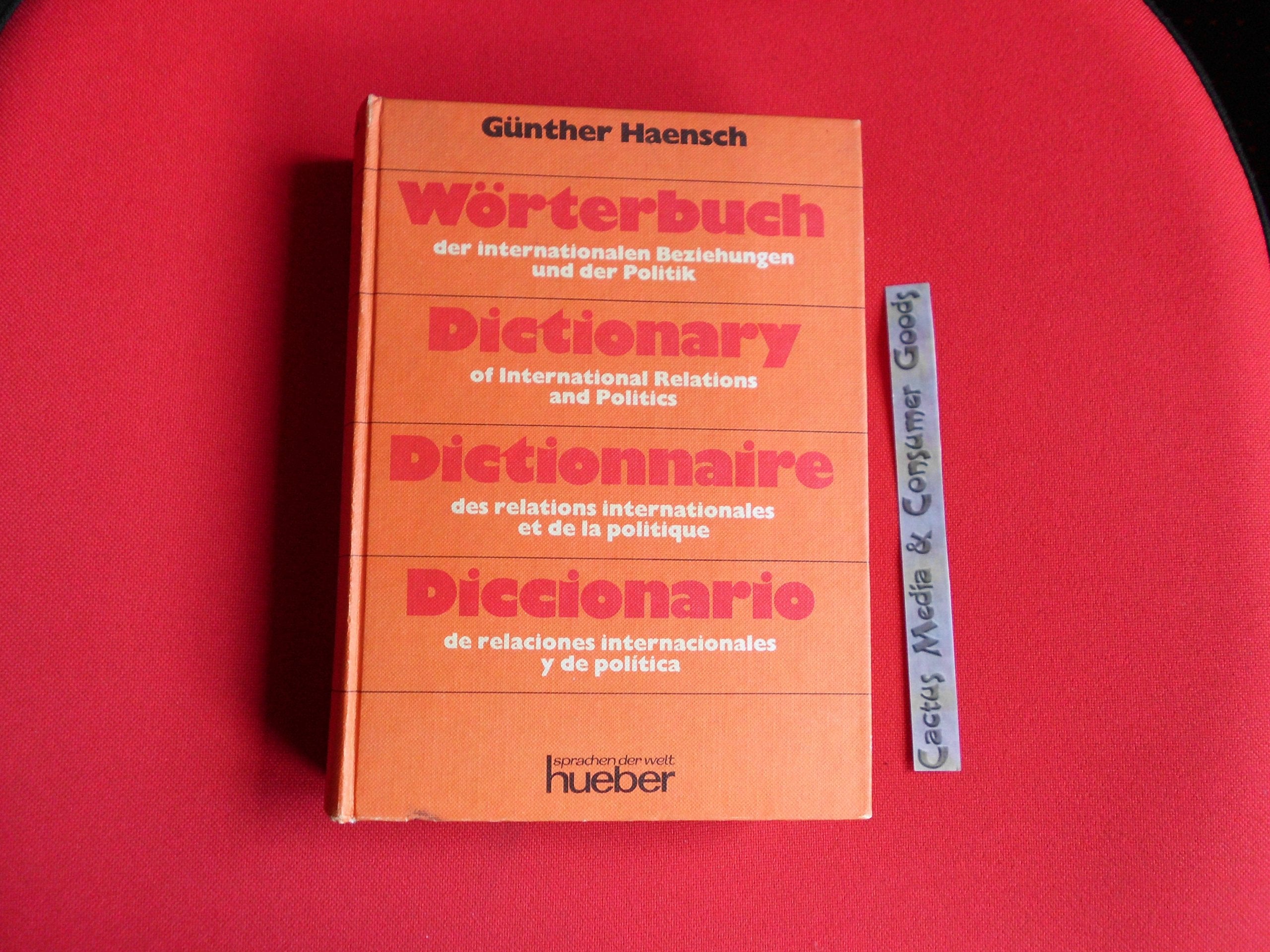 Wörterbuch der internationalen Beziehungen und der Politik Books